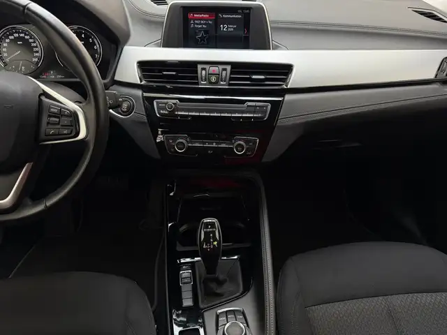 BMW X2 view 11