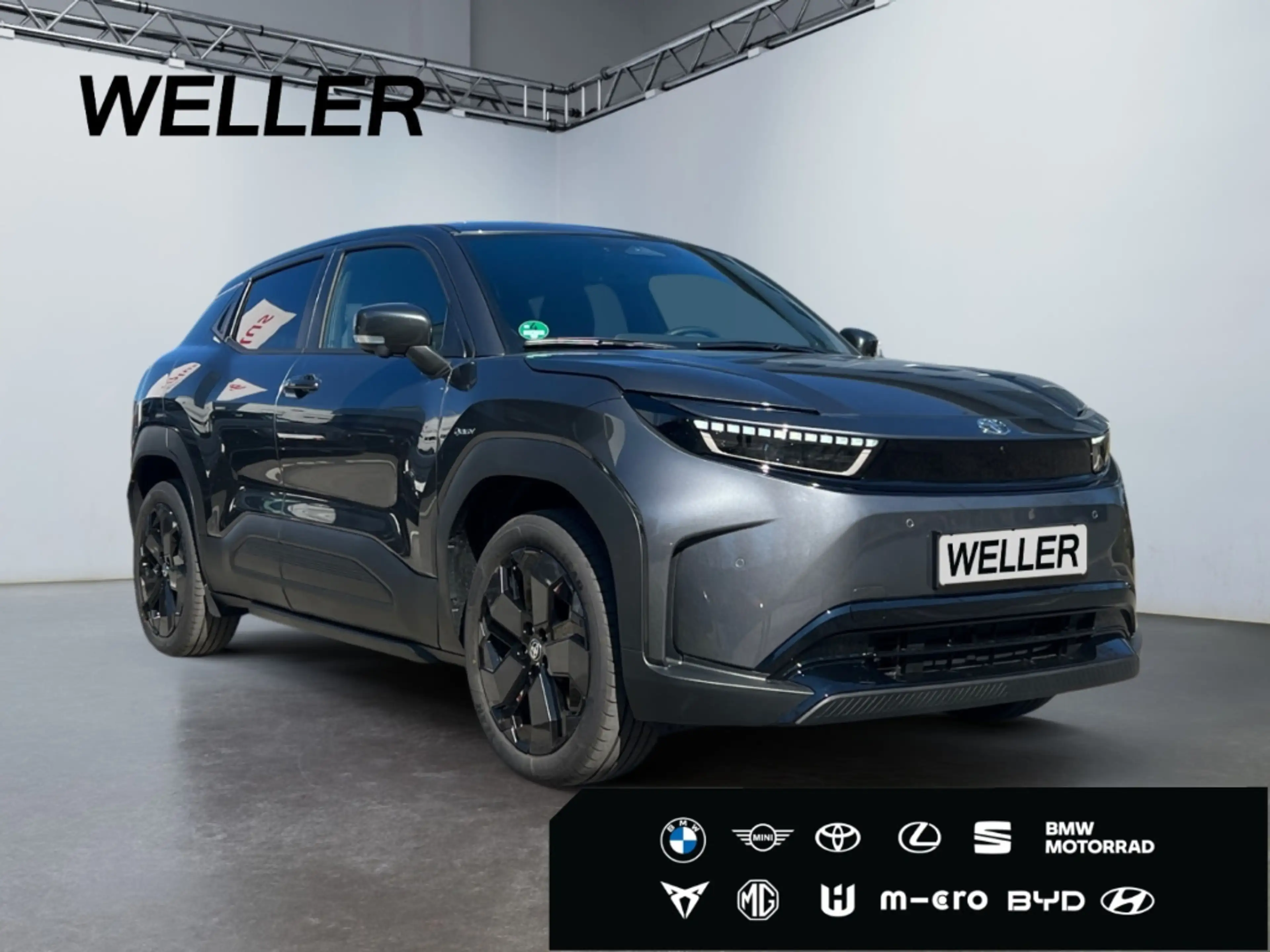 Toyota Urban Cruiser BEV 128 kW LOUNGE *LED*TWA*SHZ* — photo 3
