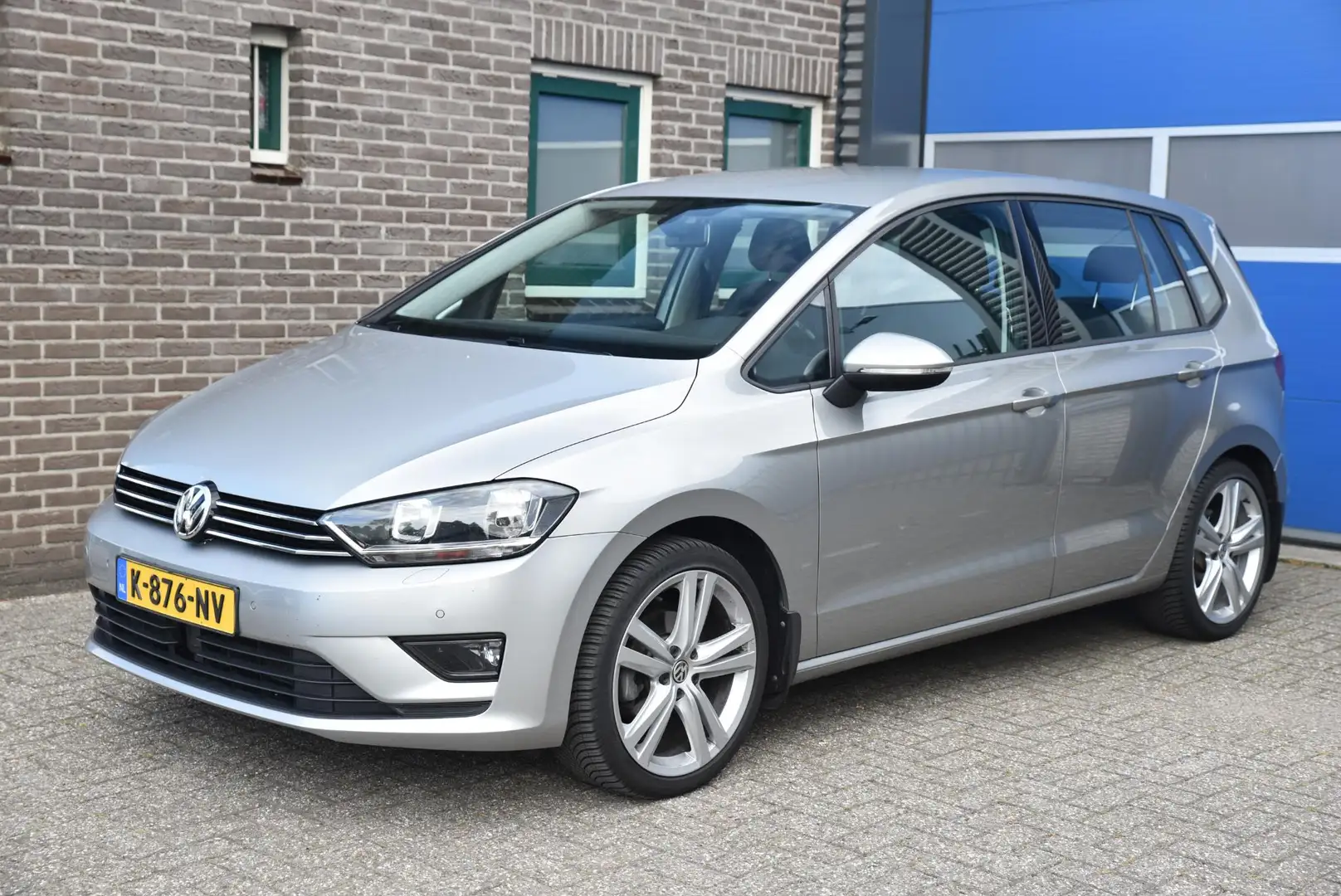 Volkswagen Golf Sportsvan 1.2 TSI Business Edition Connected Gris - 1