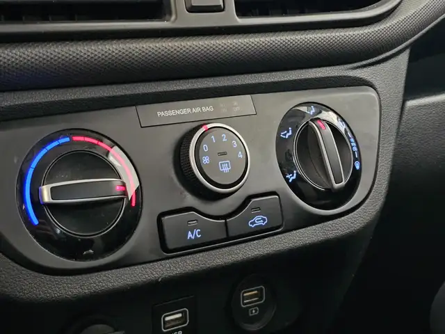 Hyundai I10 view 15