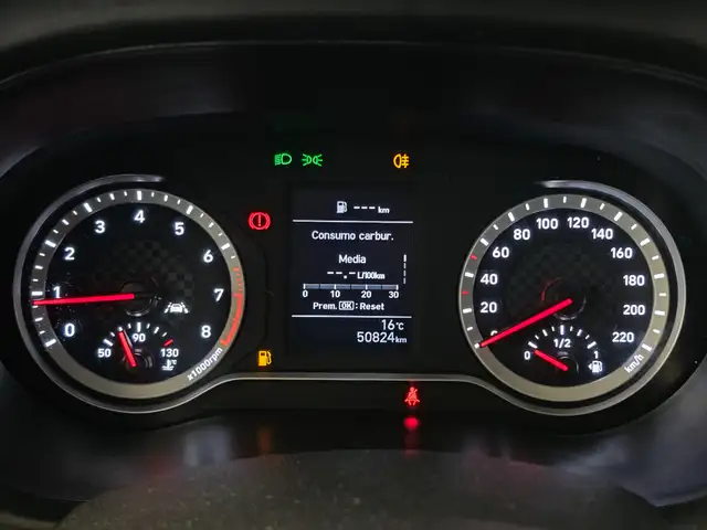 Hyundai I10 view 10