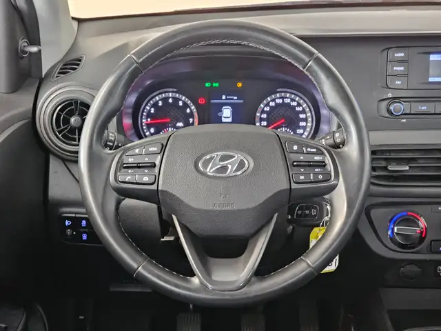 Hyundai I10 view 9