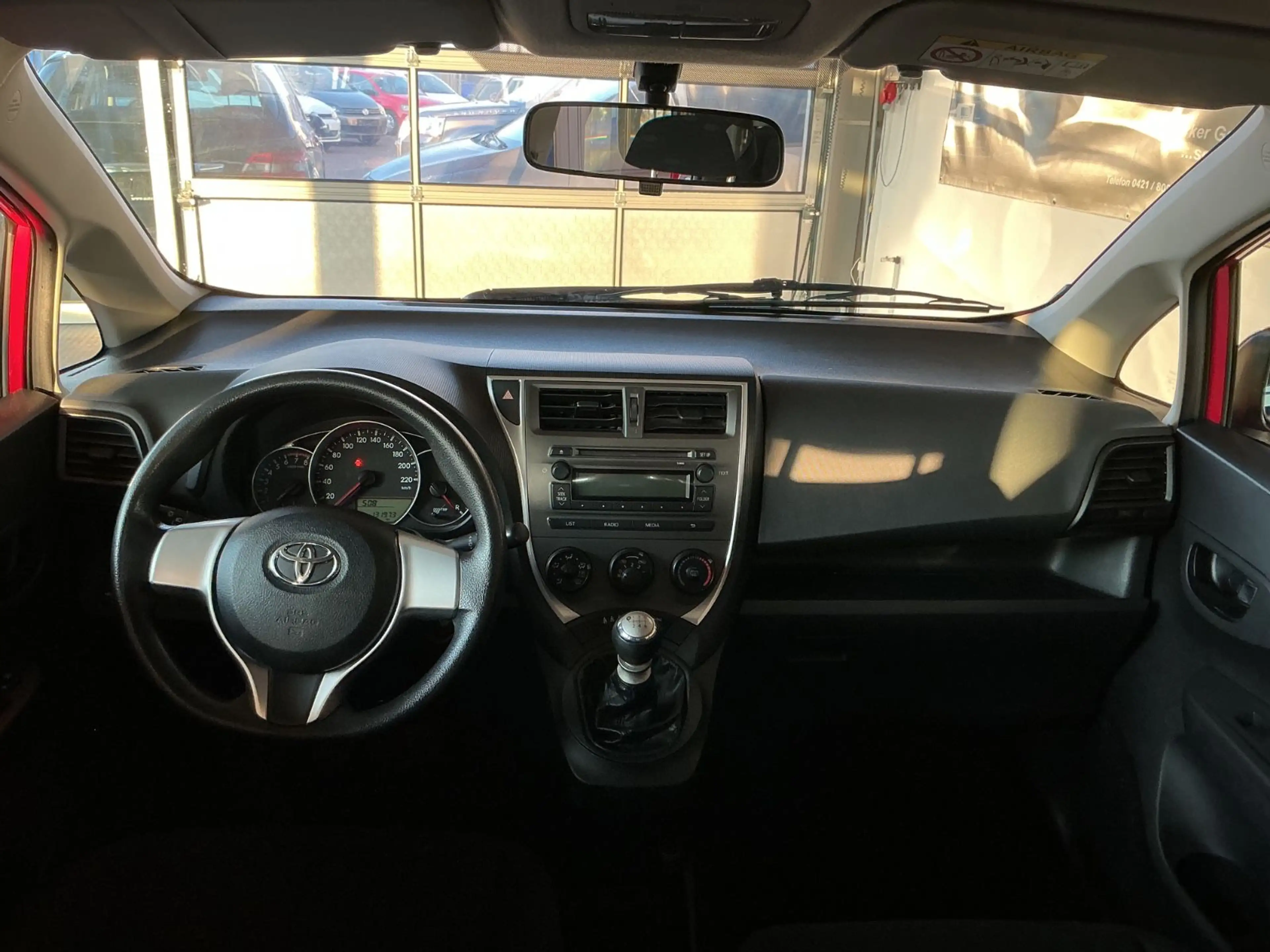 Toyota Verso-S Cool * AHK * CD * Euro 5 * ABS * ESP — photo 14