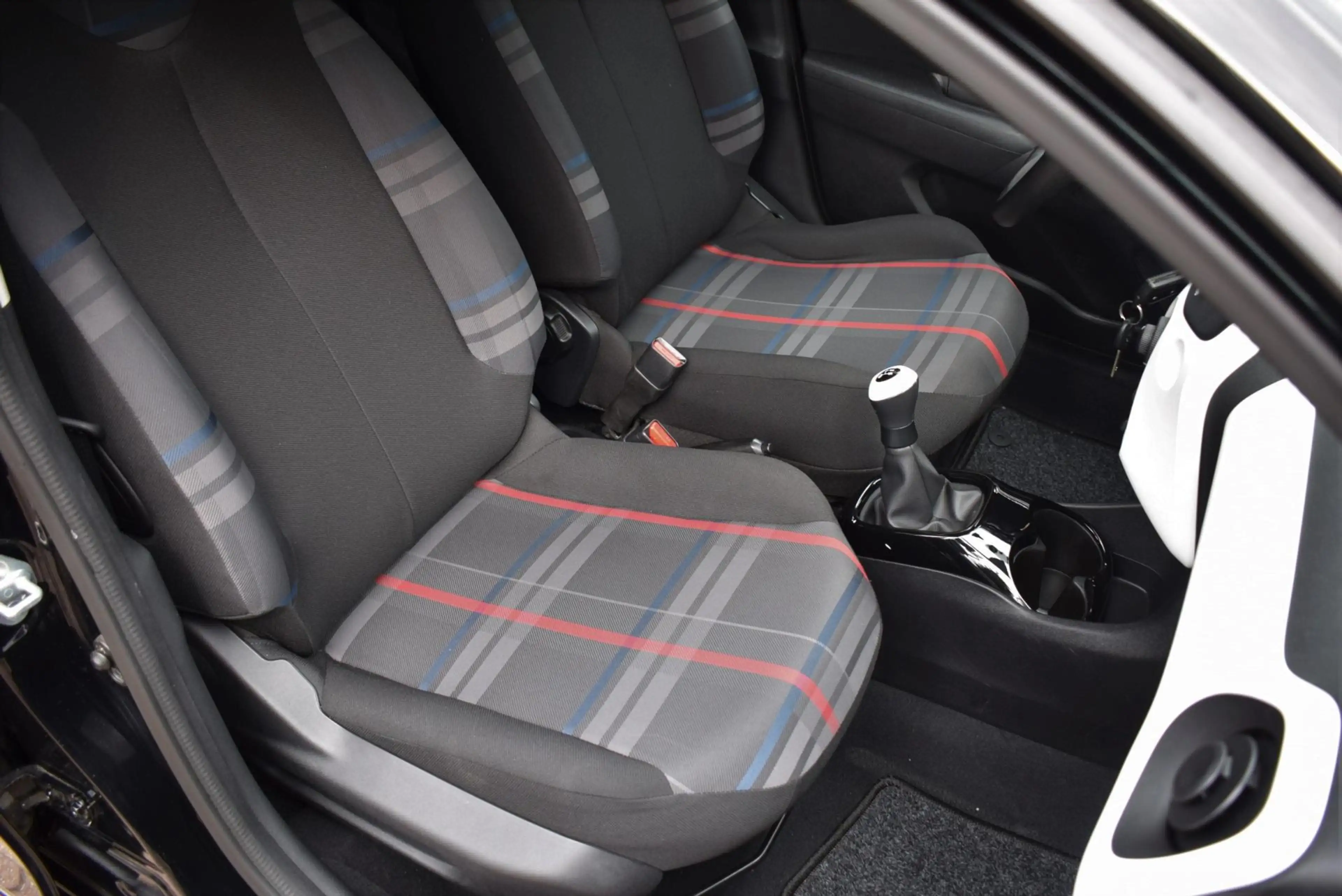 Peugeot 108 1.0 e-VTi Active/5 DRS/AIRCO/NL-AUTO/BLUETOOTH/USB — photo 11