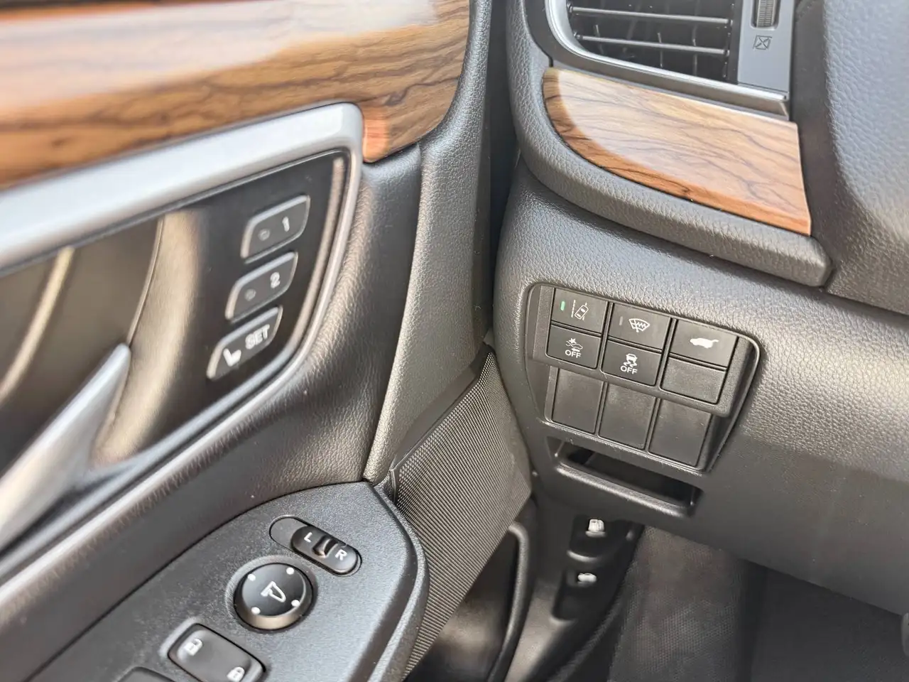Honda CR-V снимка Honda CR-V