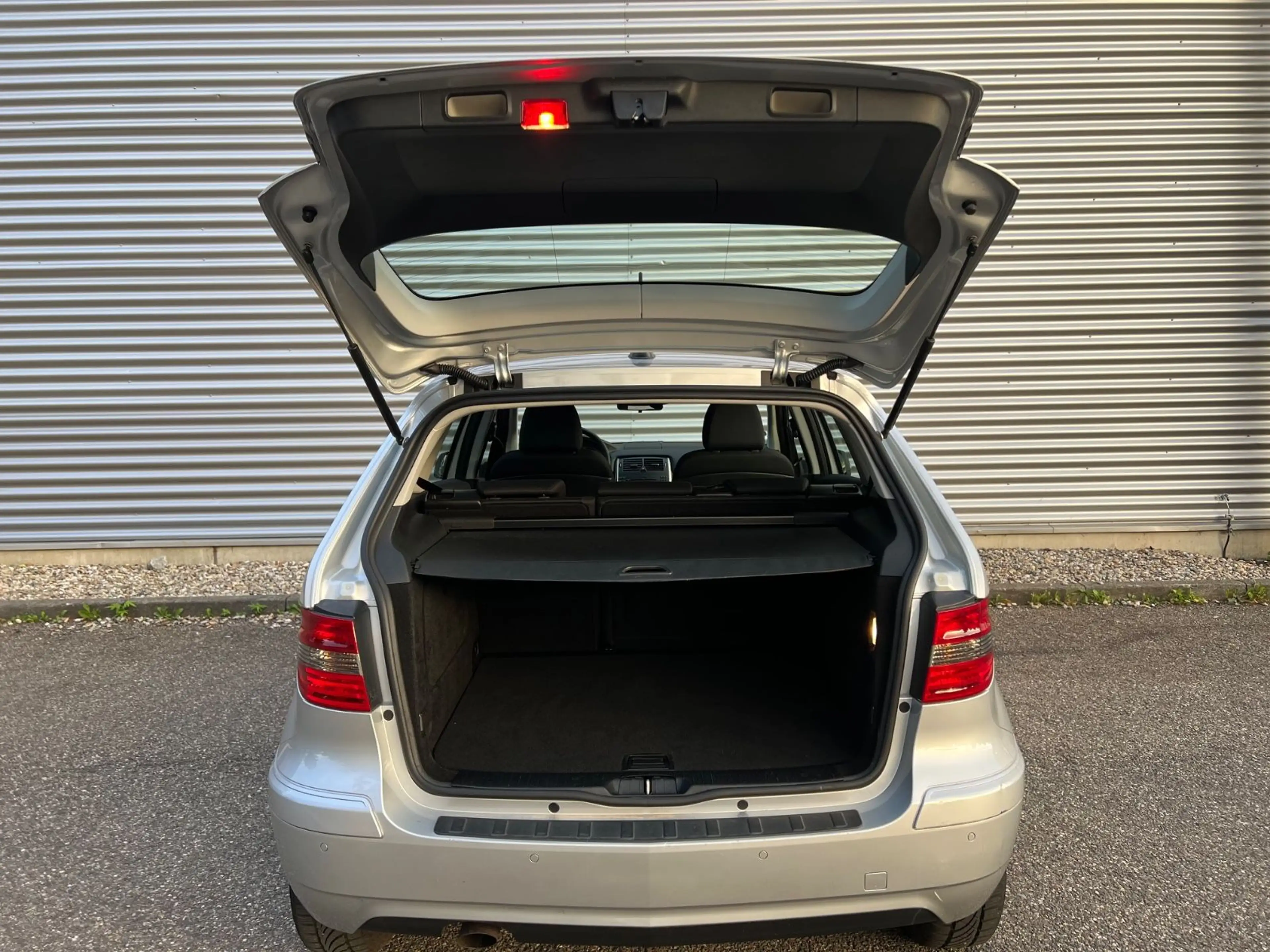 Mercedes-Benz B 170 Automatik*43TKM*Navi*SitzHzg*Xenon*2.Hand* — photo 15