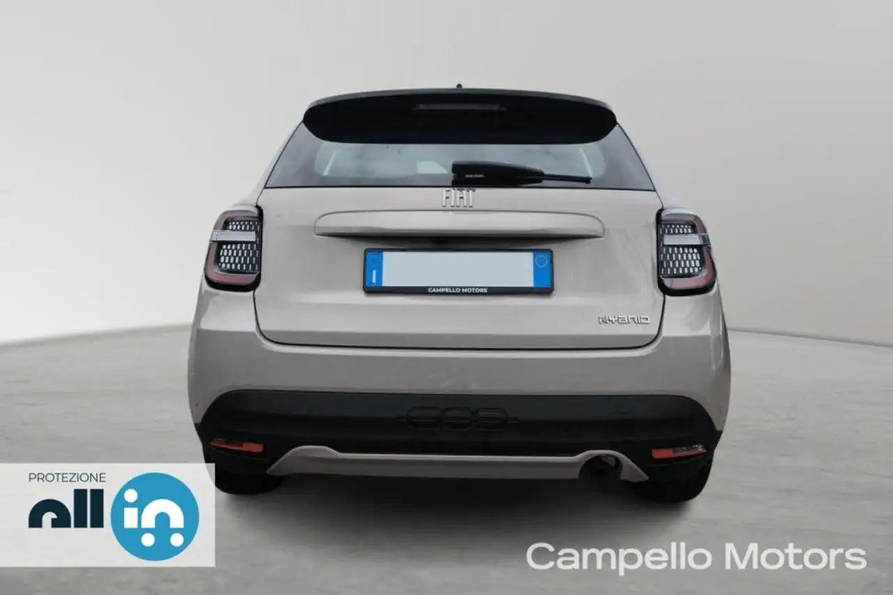Fiat 600 600 1.2 Hybrid 100cv 4