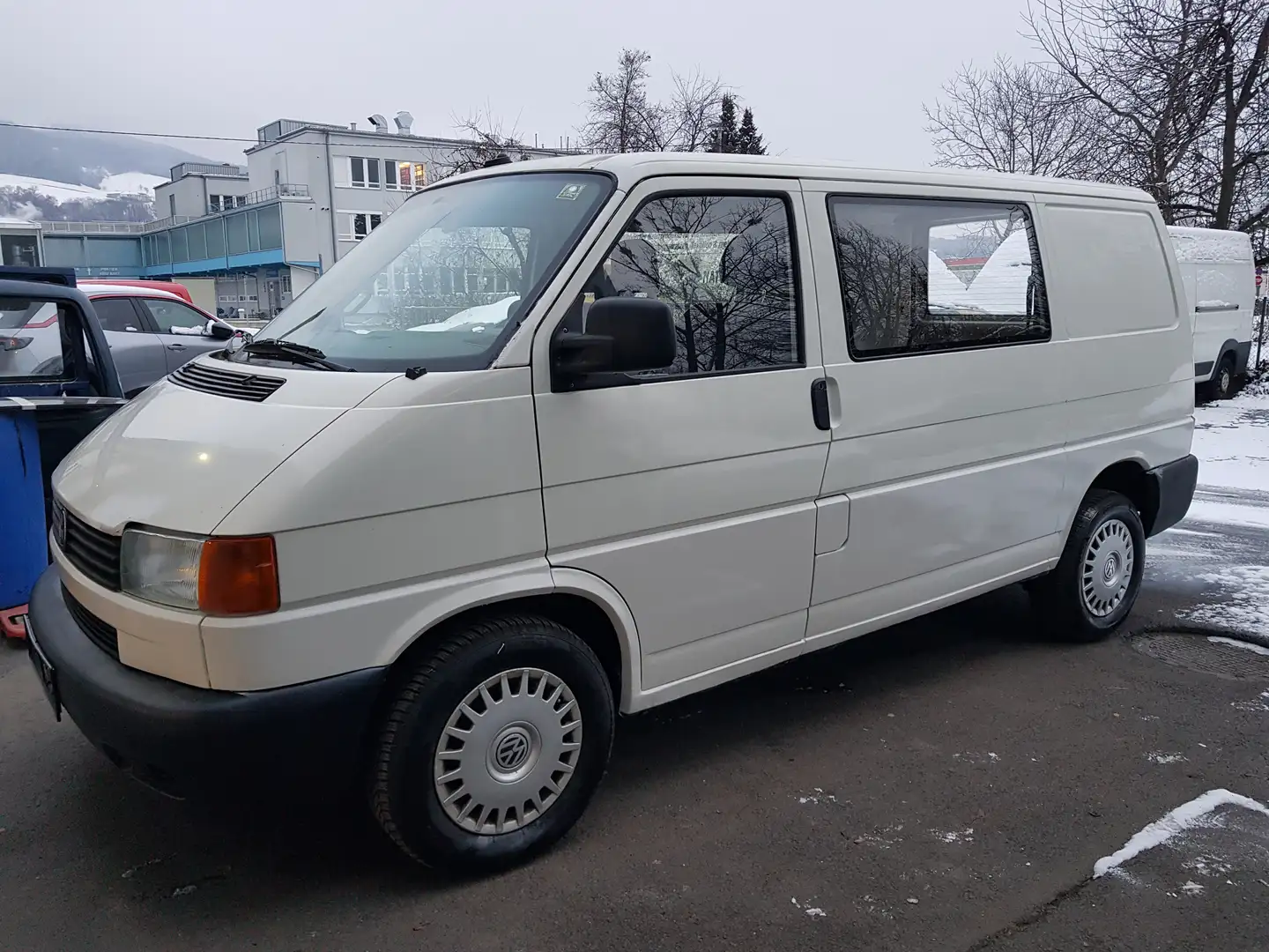 Volkswagen T4 TDI Bus Weiß - 1