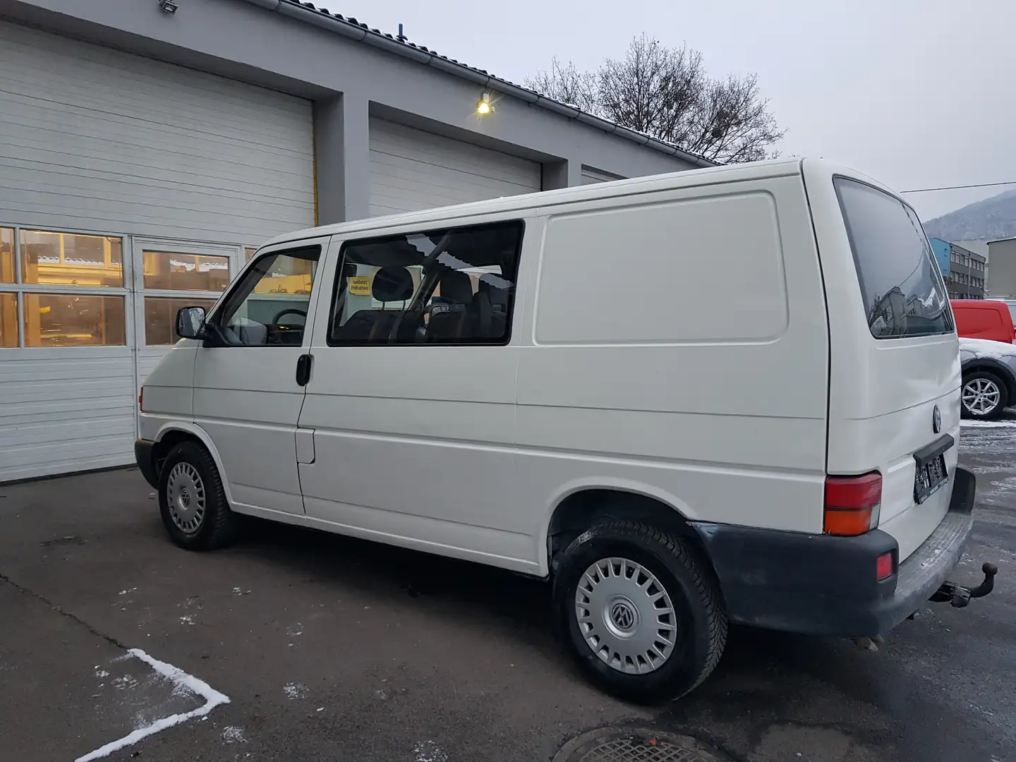 Volkswagen T4 TDI Bus Weiß - 2