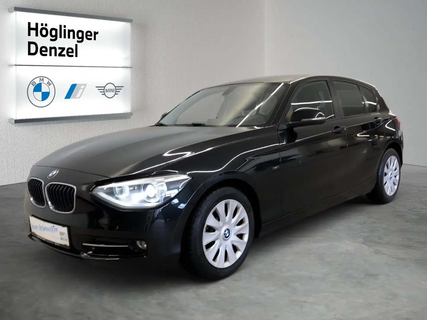 BMW 116 i Schwarz - 2