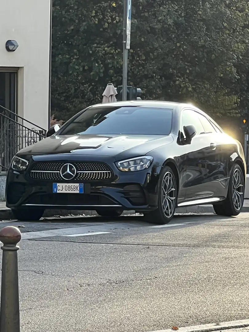 Mercedes-Benz E 300 Coupe amg premium - 1