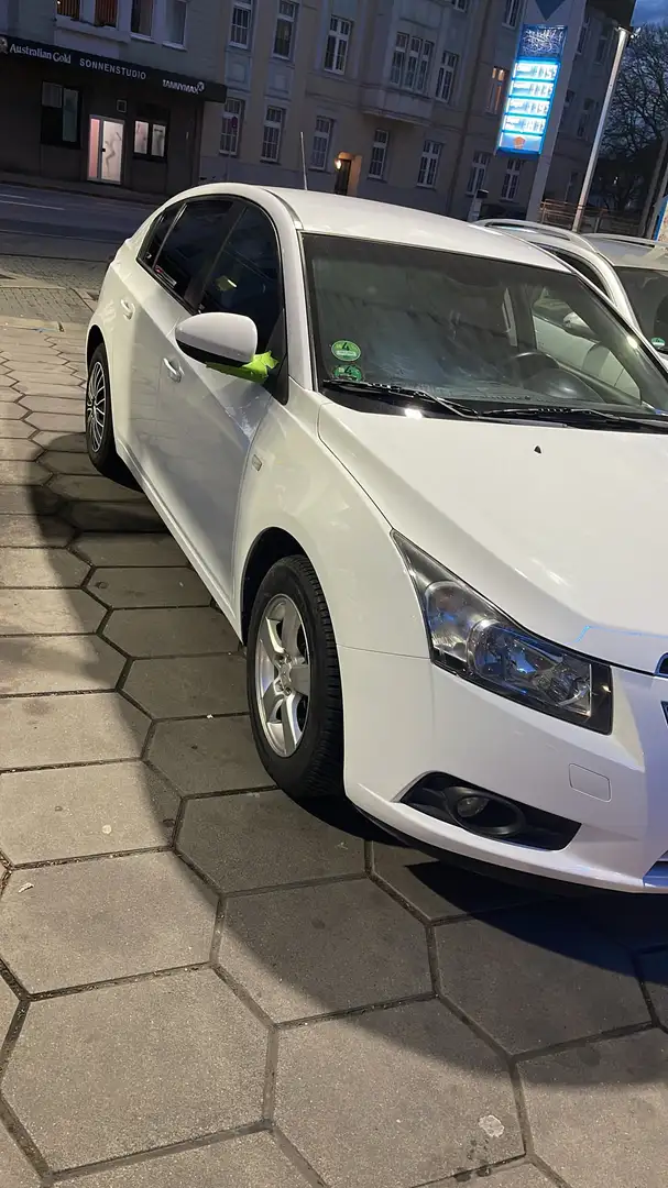 Chevrolet Cruze 1.6 LT - 2