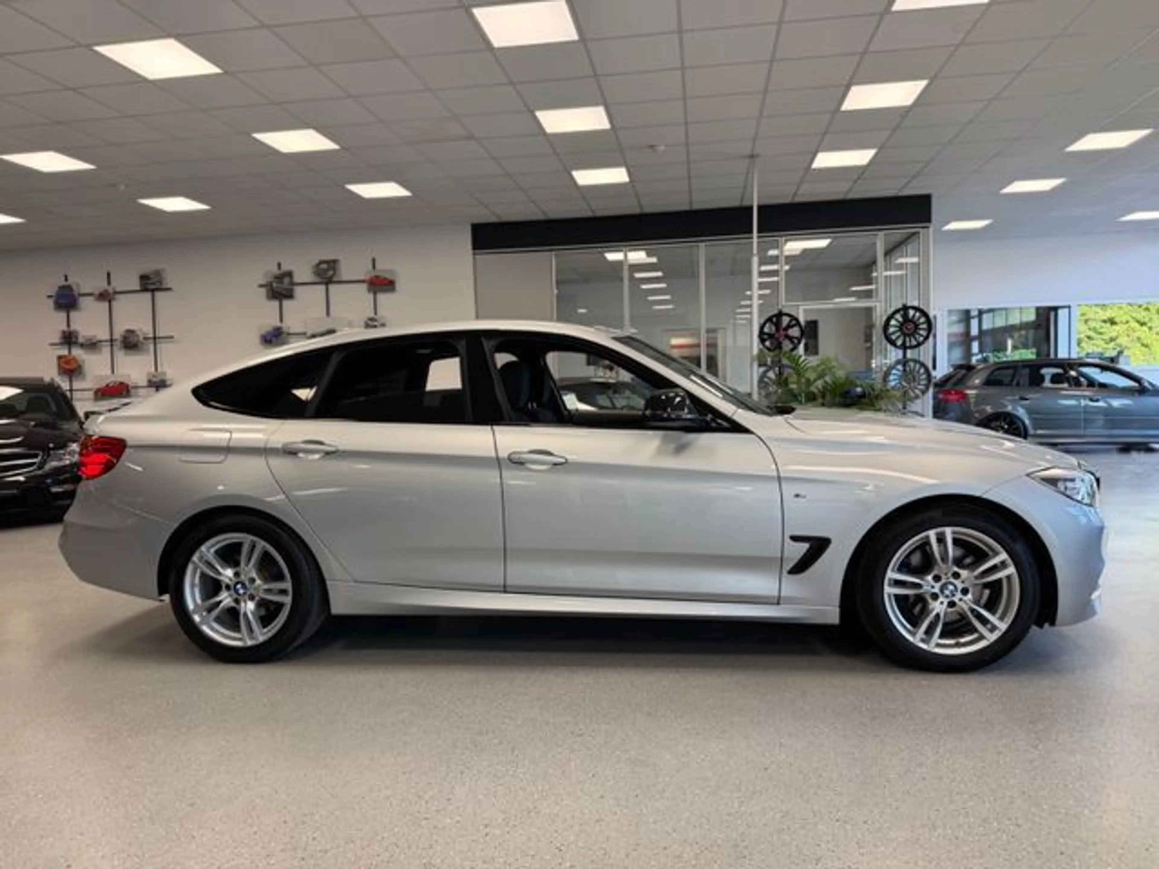 BMW 328 |M-Sport|Pano|Navi|Service|Eur6 — photo 12