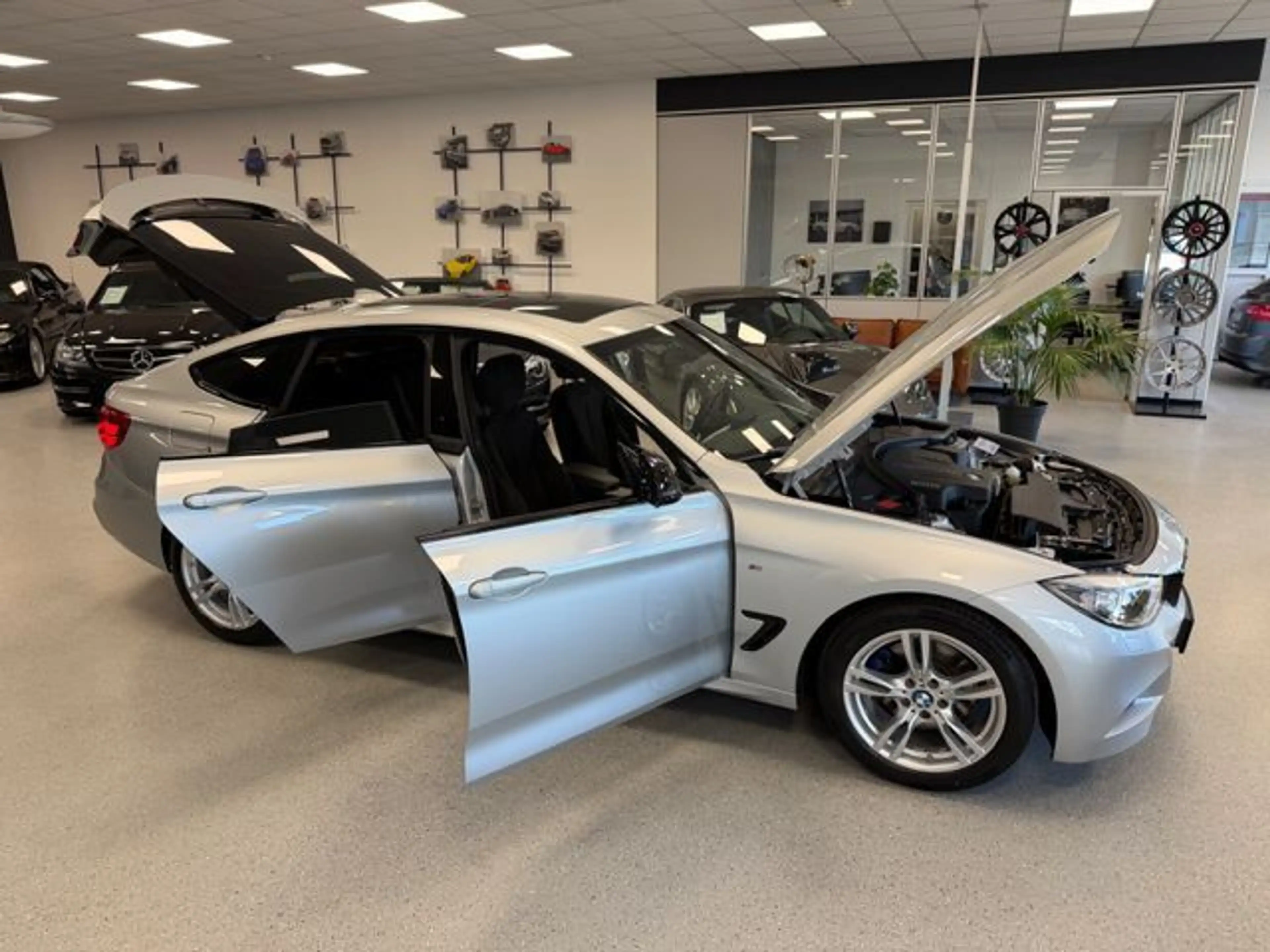 BMW 328 |M-Sport|Pano|Navi|Service|Eur6 — photo 3