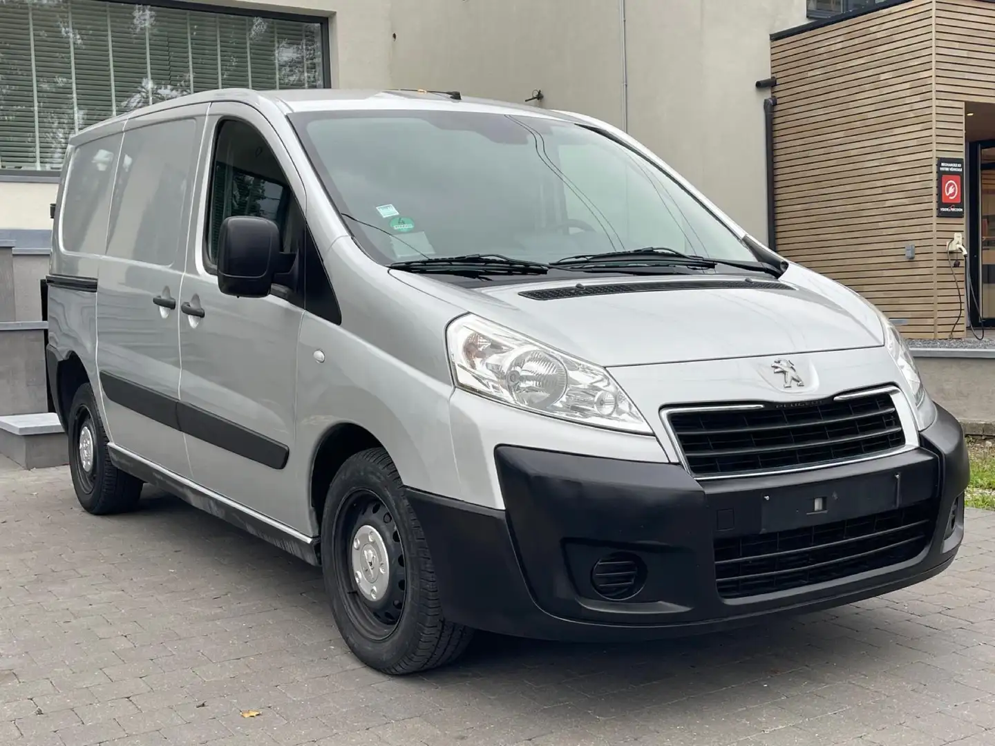 Peugeot Expert 2.0 HDi L1H1 Active Argent - 2