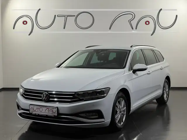 Volkswagen Passat Variant 2.0 TDI SCR Business DSG *LED*AHK*ACC*