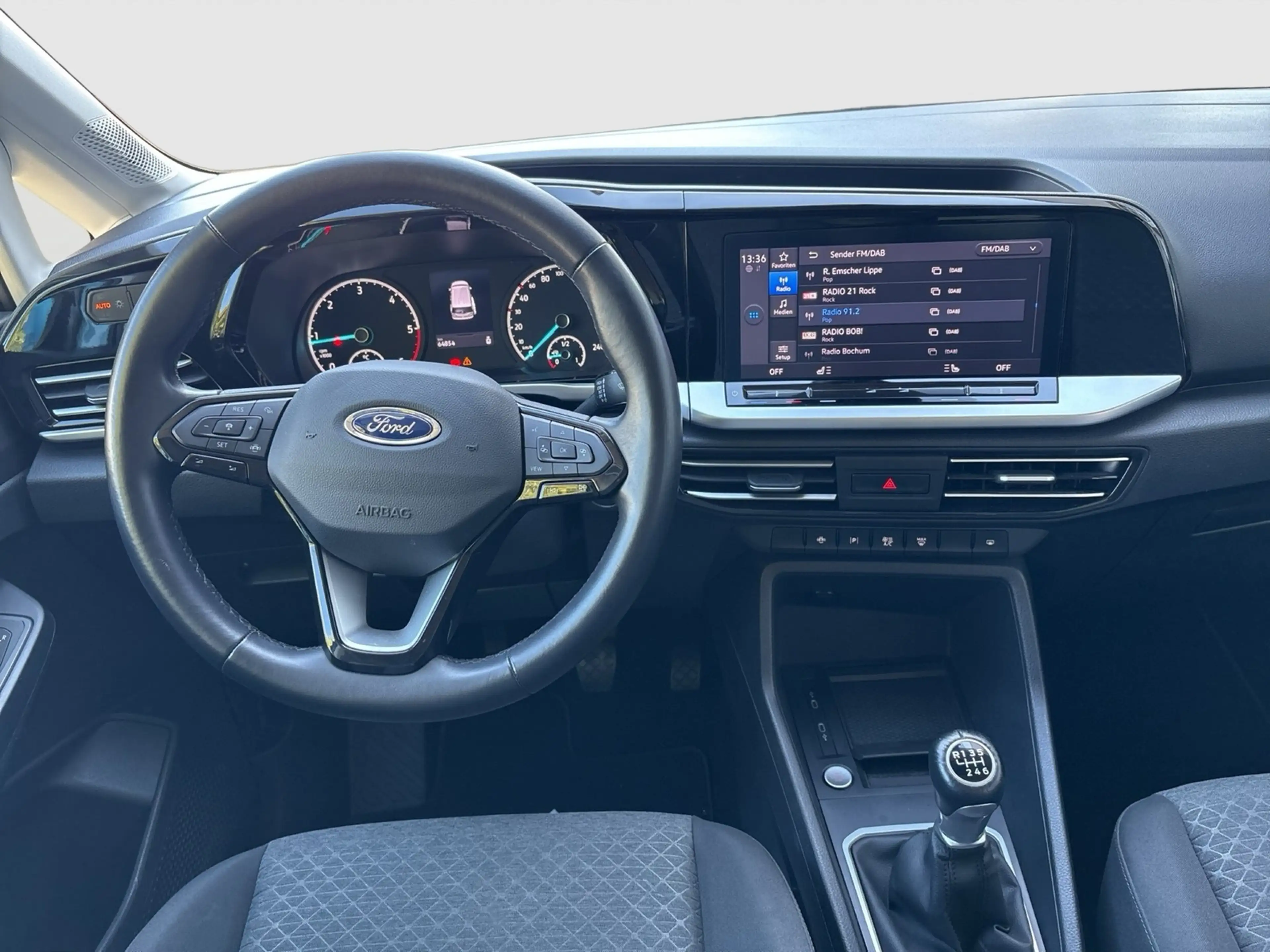 Ford Grand Tourneo Connect 2.0 TITANIUM AHK ACC NAVI — photo 7