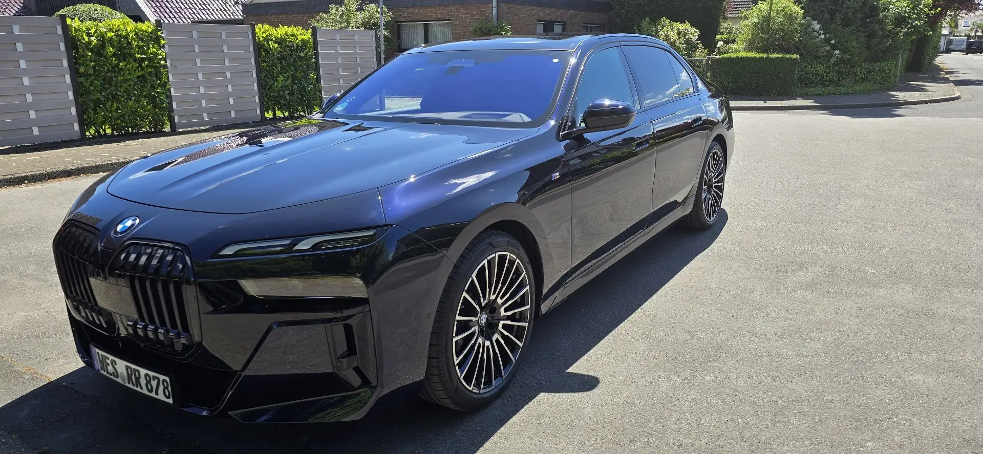 BMW 740 740d xDrive Limousine Černá - 1