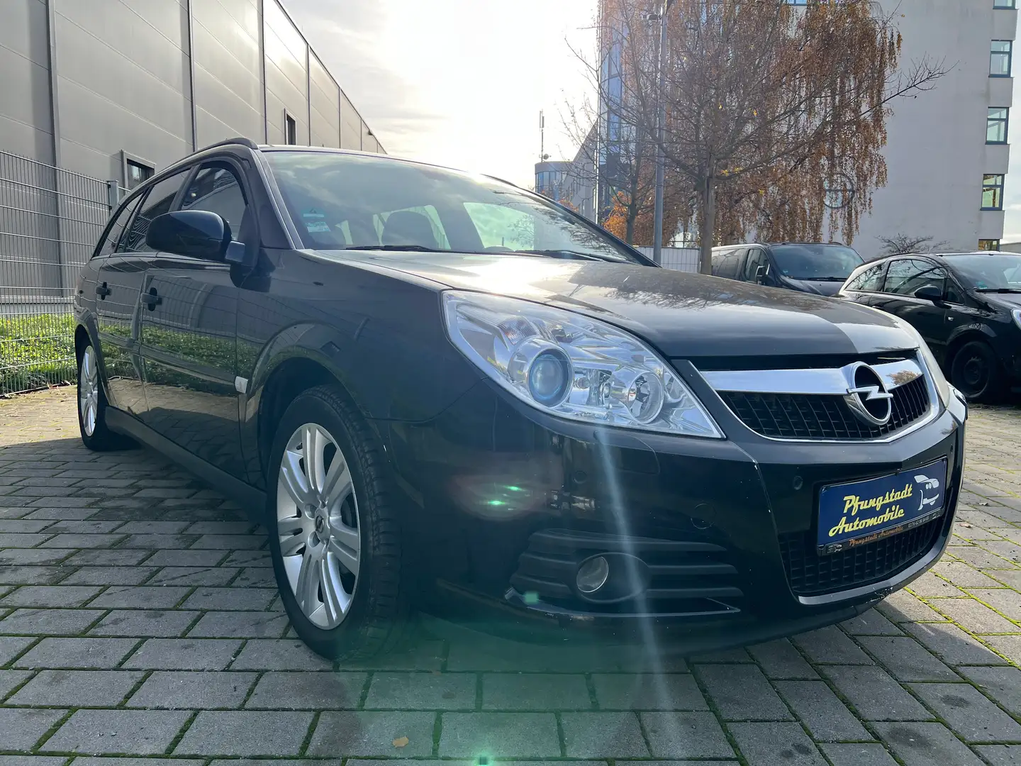 Opel Vectra Edition/1HAND/145217TKM/1,9Diesel/TÜV NEU/AHK Noir - 2
