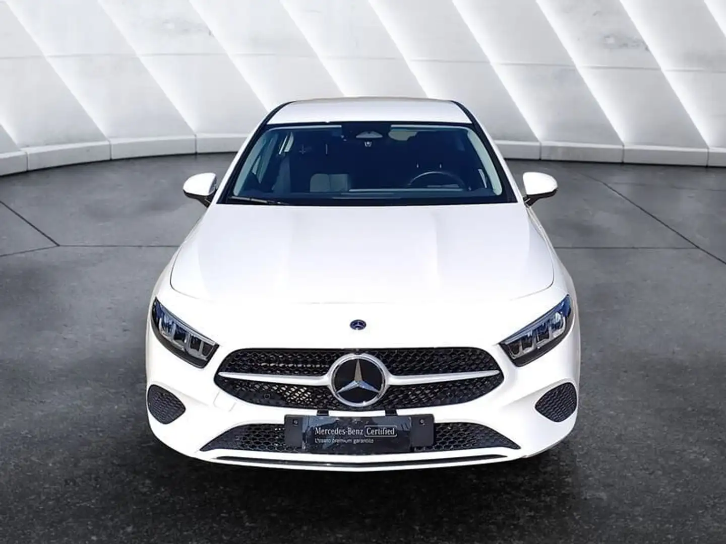 Mercedes-Benz A 180 A 180 d Advanced auto Blanc - 2