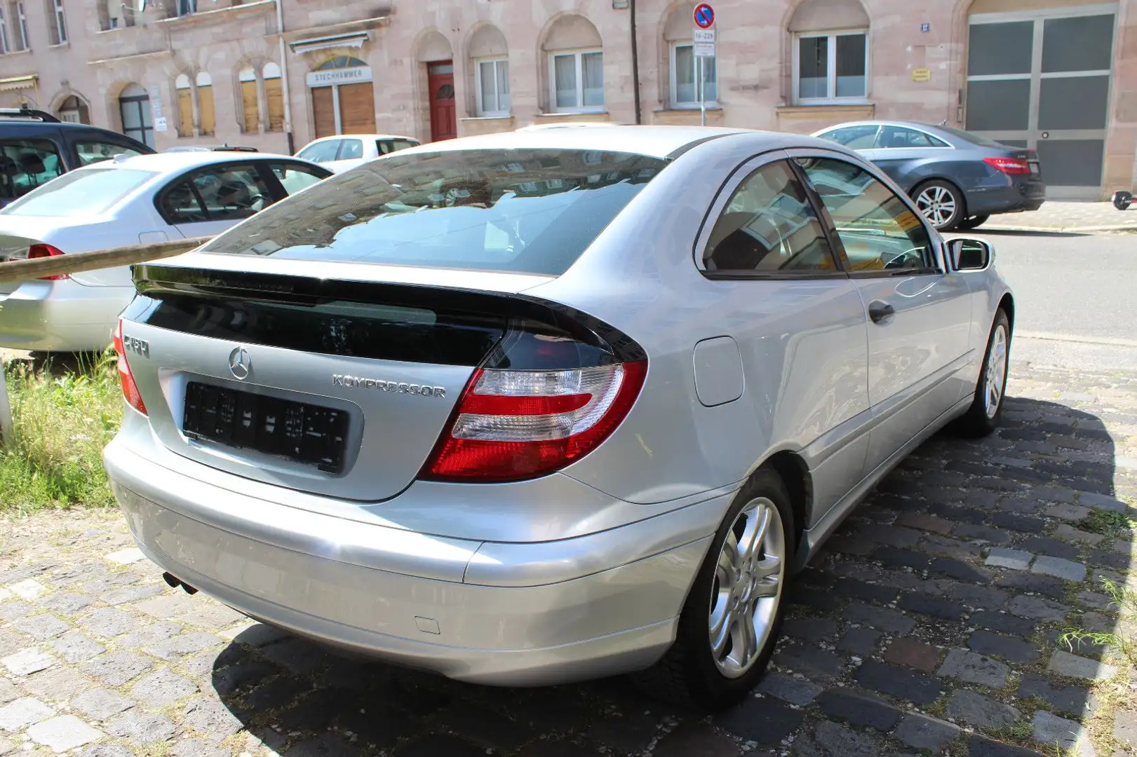 Mercedes-Benz C 180 Sportcoupe Kompressor Automatik Zilver - 2