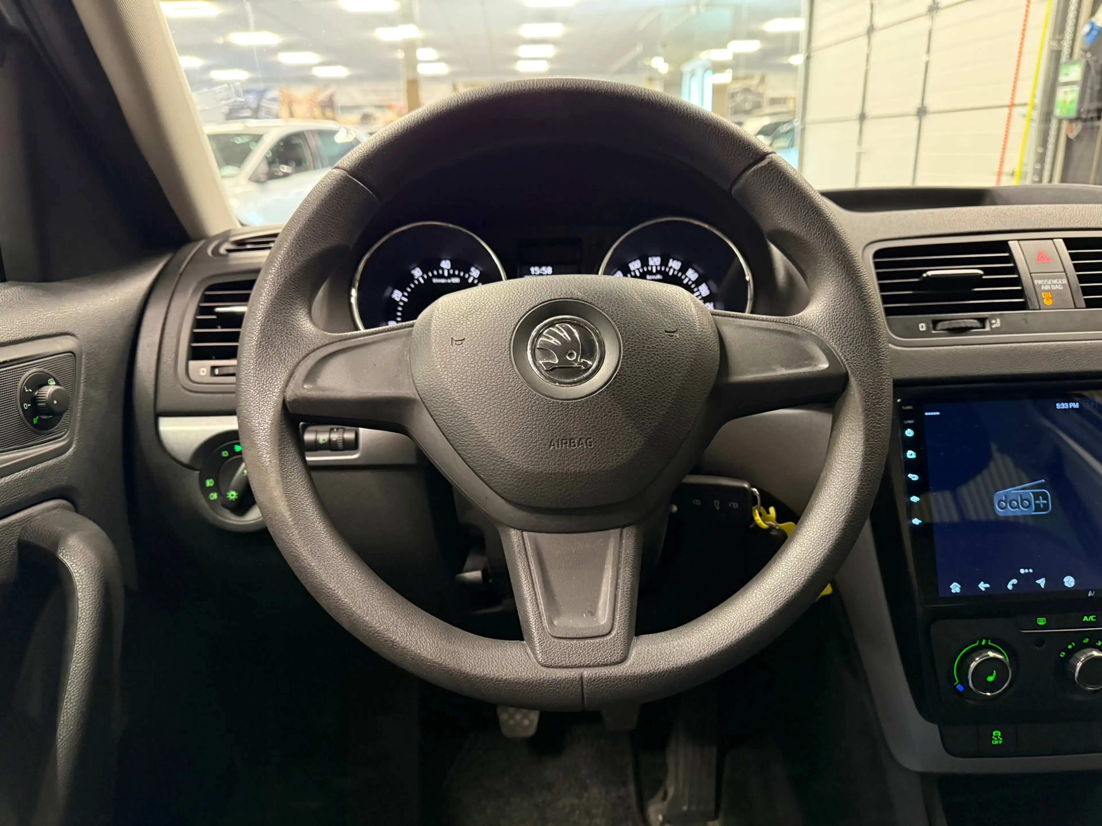 Skoda Yeti 1.2 TSI Active * 1e Eig / Carplay / Trekhaak / Sto — photo 13