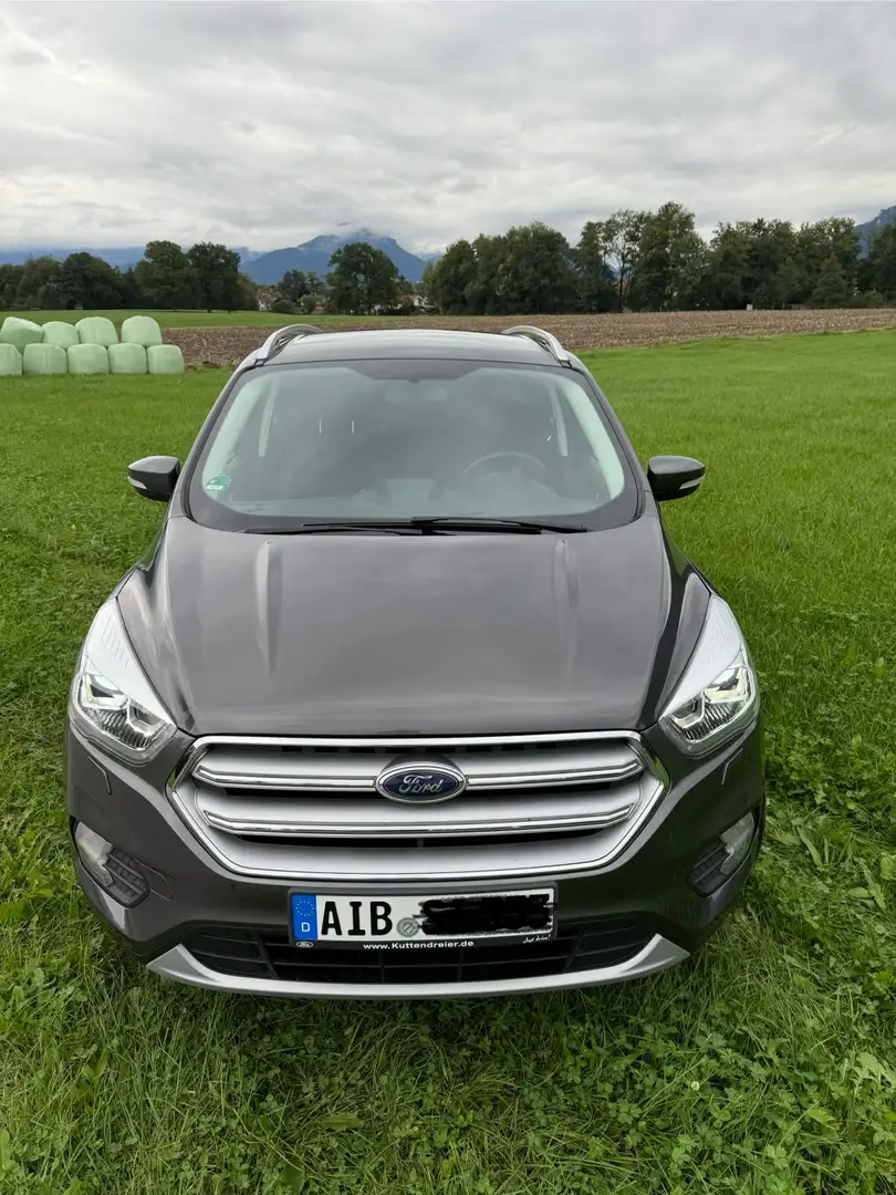 Ford Kuga Cool & Connect Grau - 2