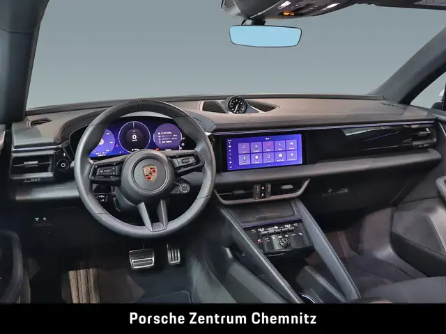 Porsche Macan view 7