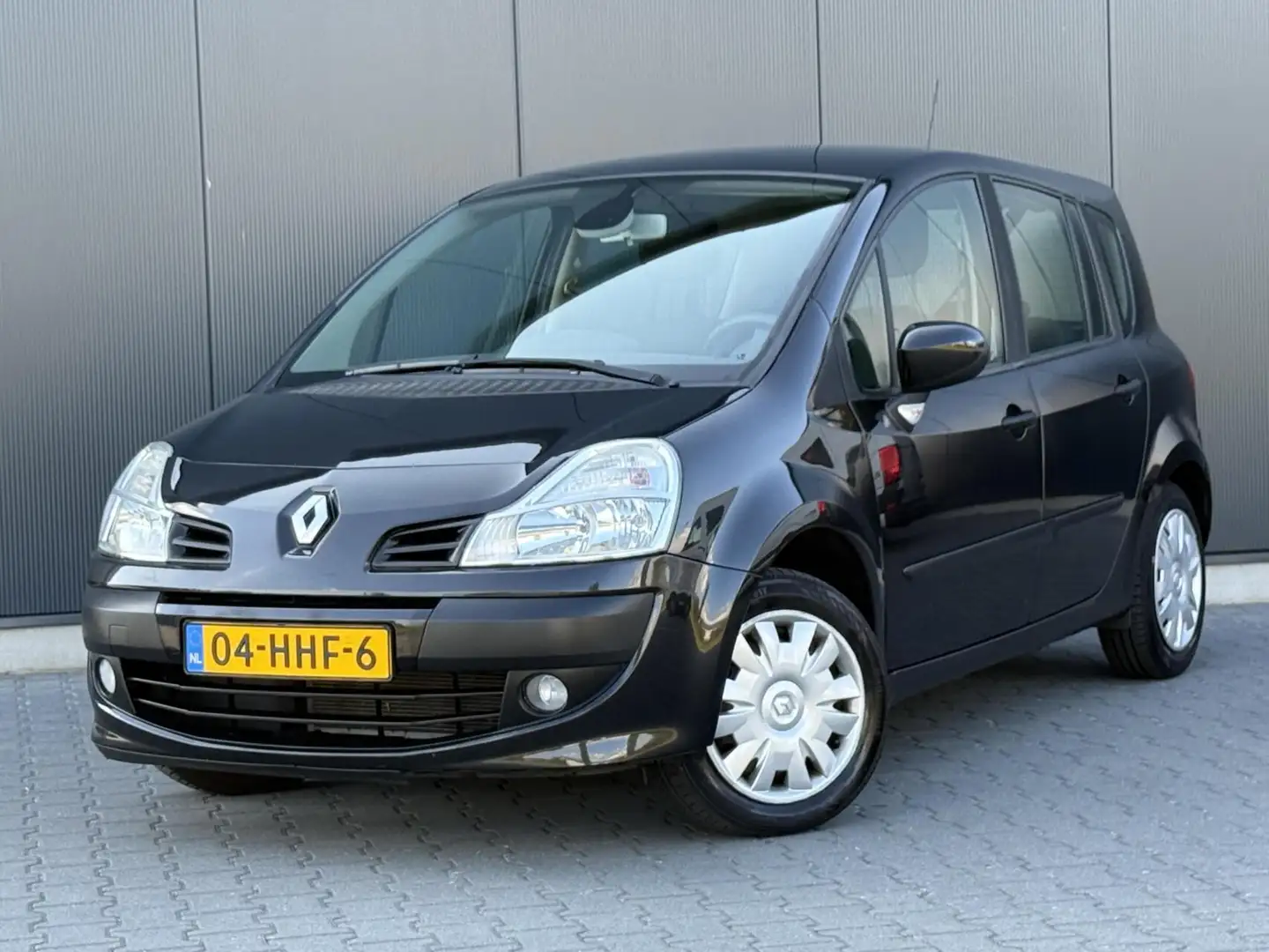 Renault Modus 1.2-16V Expression 3e Eigenaar - Airco - Cruise - Zwart - 1