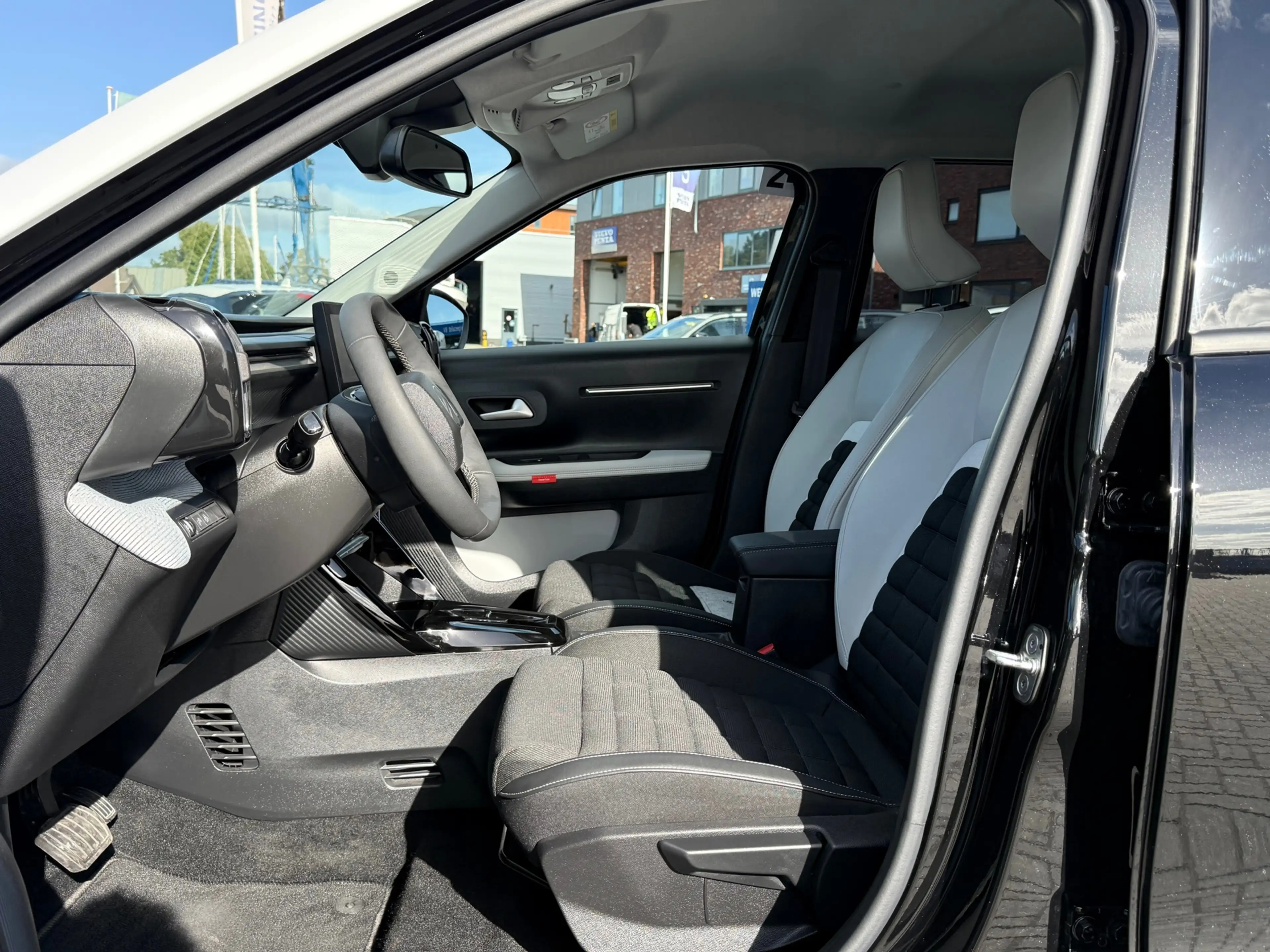 Citroen C3 Aircross 1.2 Hybrid 145PK E-DSC6 MAX CAMERA NAVI WINTERPAKK — photo 4