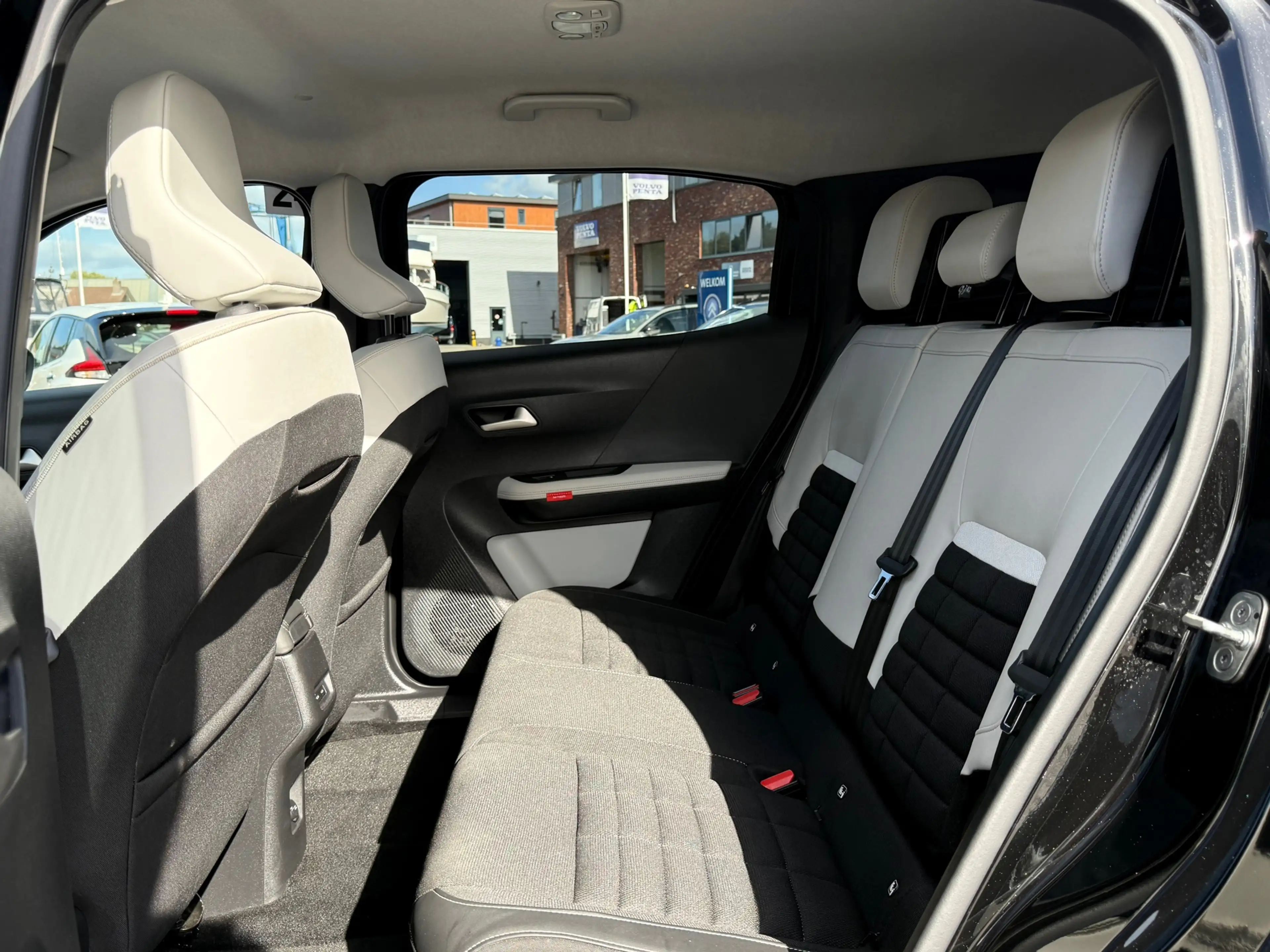 Citroen C3 Aircross 1.2 Hybrid 145PK E-DSC6 MAX CAMERA NAVI WINTERPAKK — photo 5