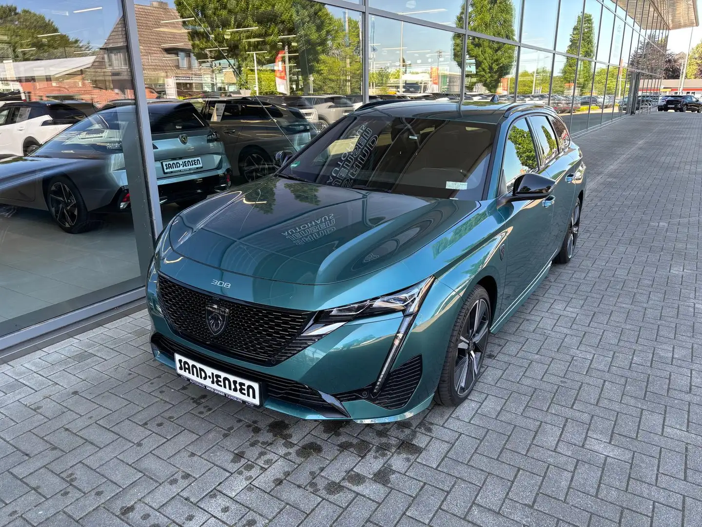 Peugeot 308 GT SW 130 PT EAT Matrix Kamera Keyless Blue - 2