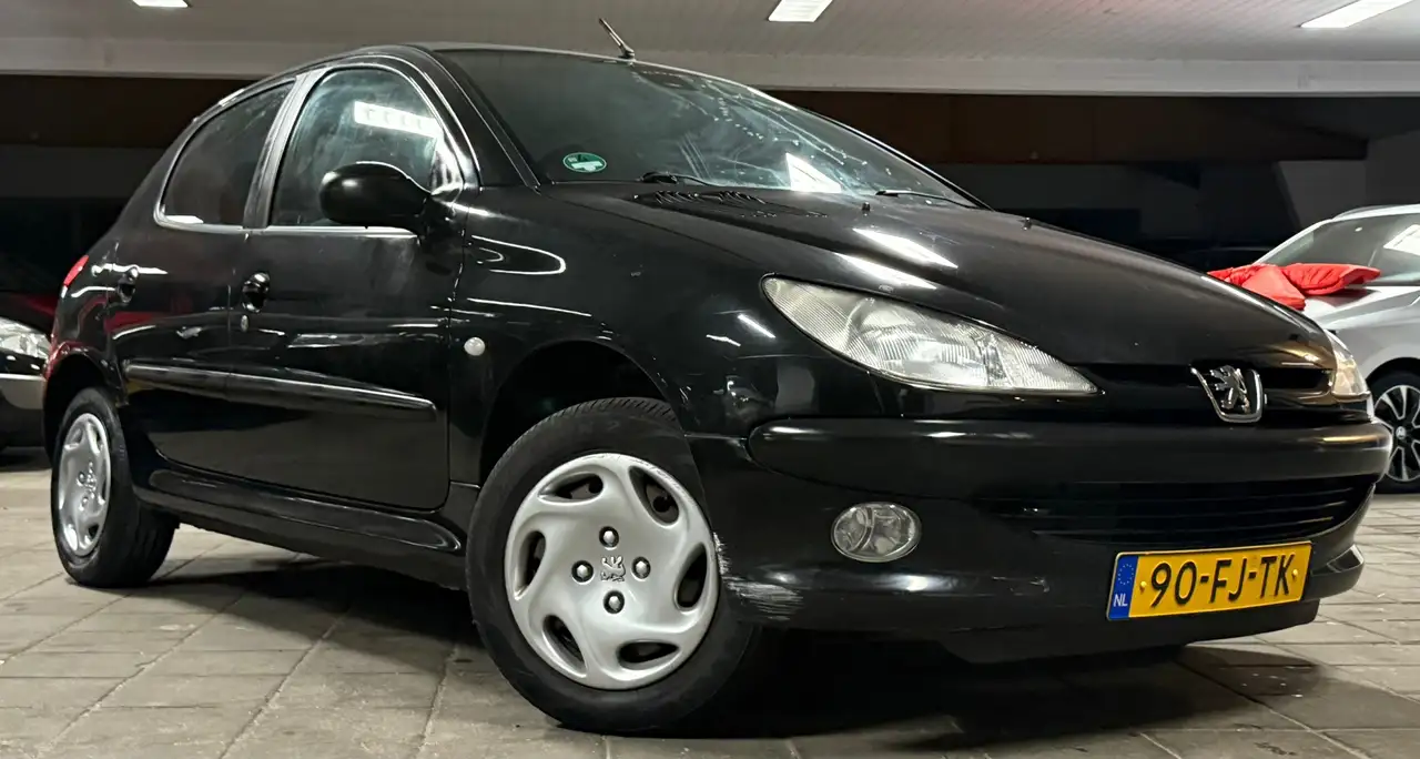 Peugeot 206 1.4 Gentry|NAP|APK05-27|94DKM!|NweDBriem|Airco|Ele, foto 5