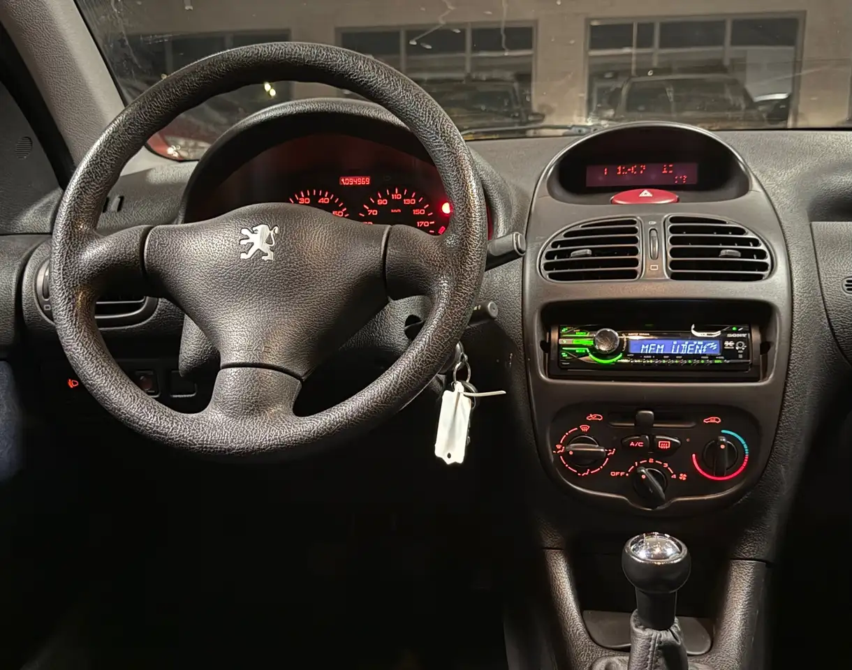 Peugeot 206 1.4 Gentry|NAP|APK05-27|94DKM!|NweDBriem|Airco|Ele, foto 6