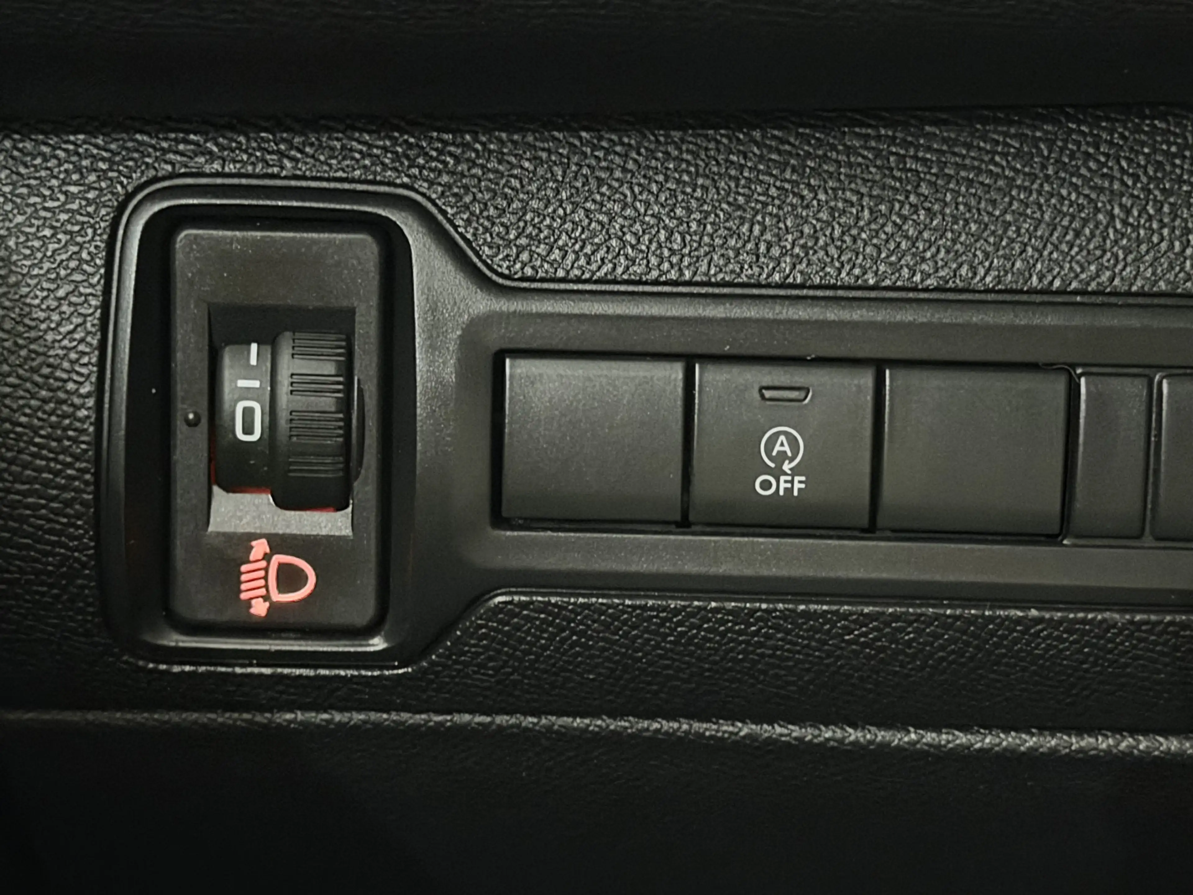 Peugeot 308 1.6 BlueHDi Blue Lease Executive Clima, Navi, A st — photo 27