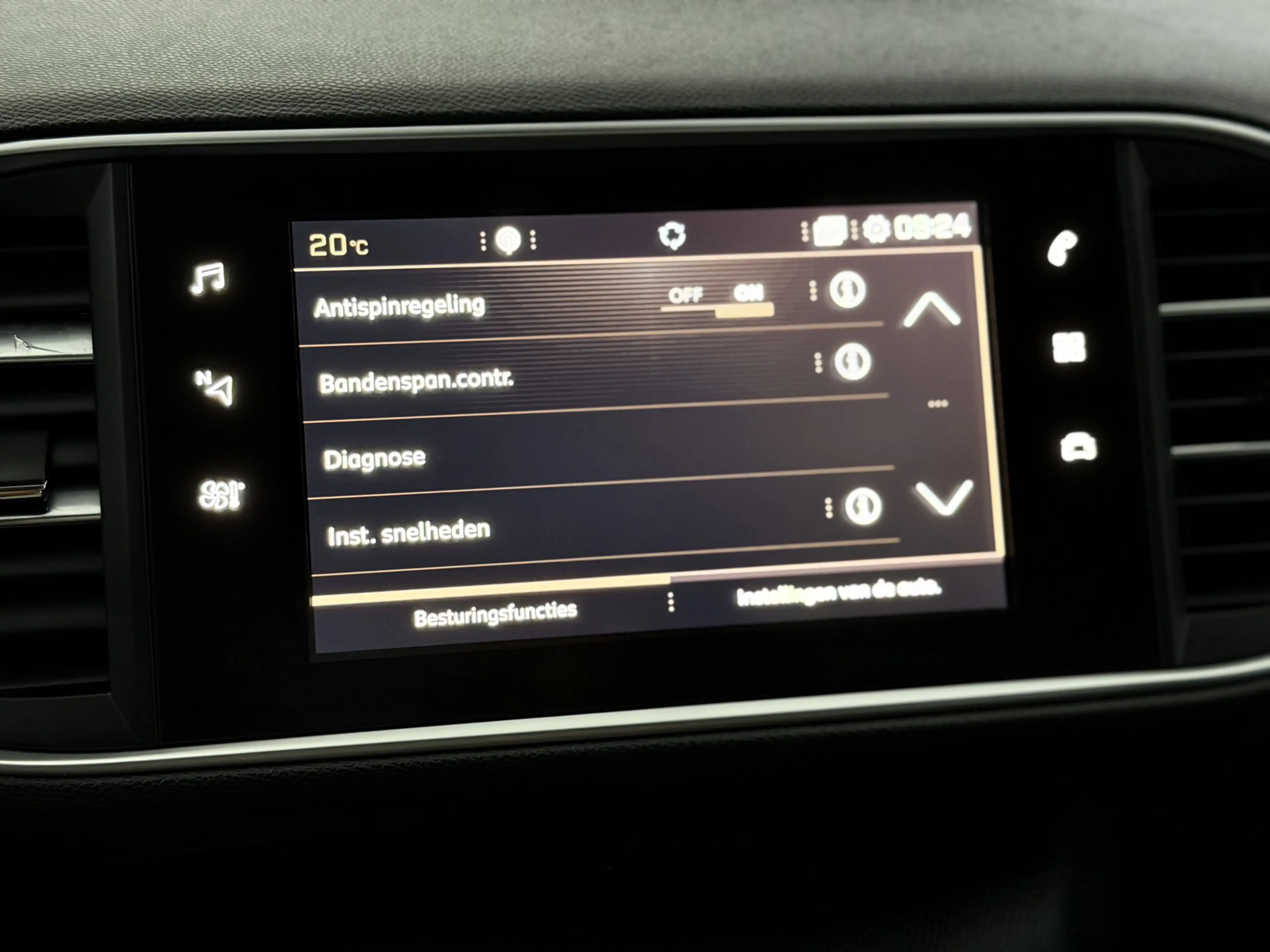 Peugeot 308 1.6 BlueHDi Blue Lease Executive Clima, Navi, A st — photo 22