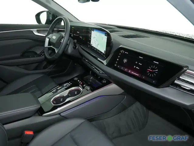 Audi A6 view 6