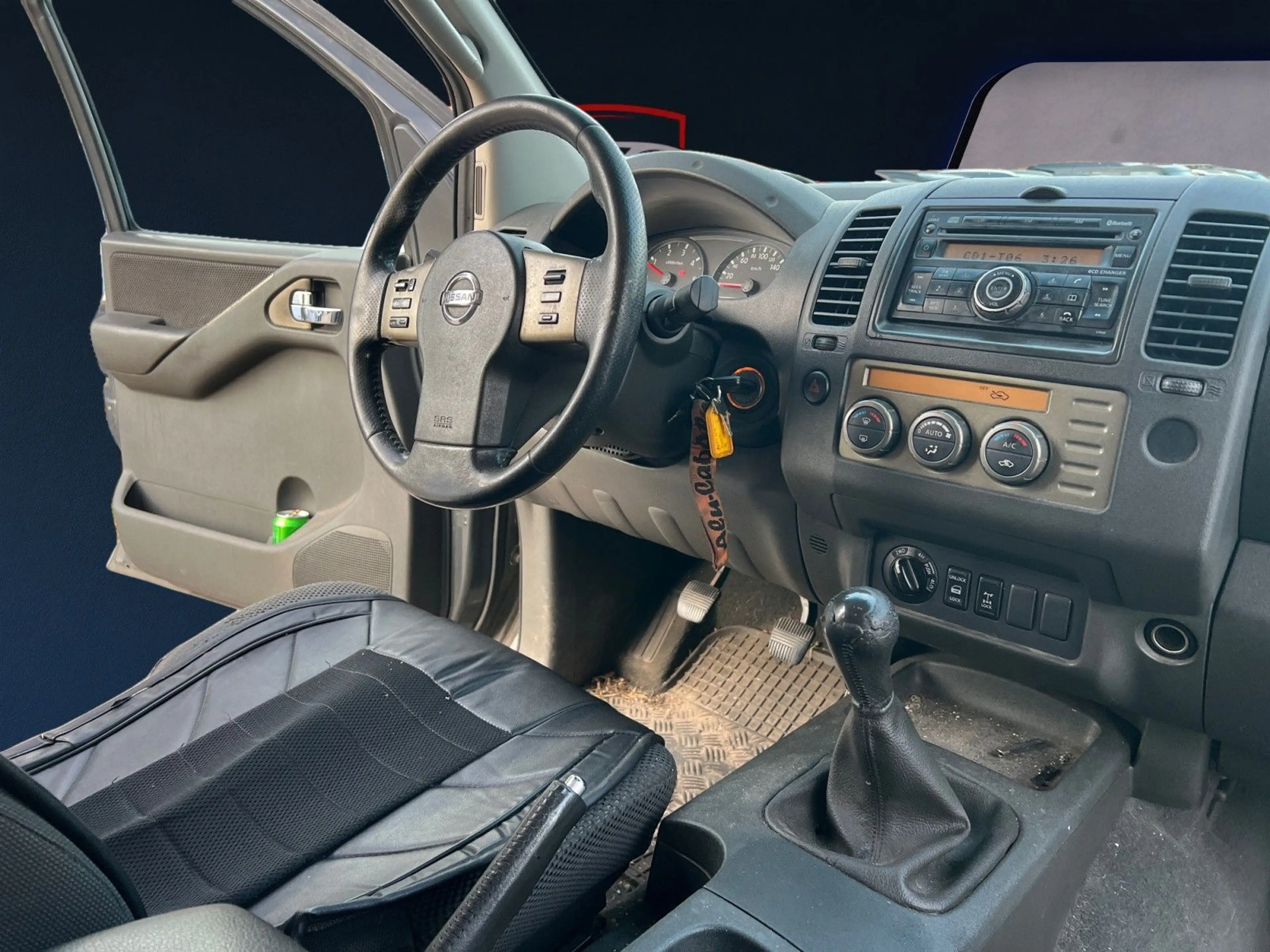 Nissan Navara Pickup King Cab SE 4X4/Aufstelldach — photo 10