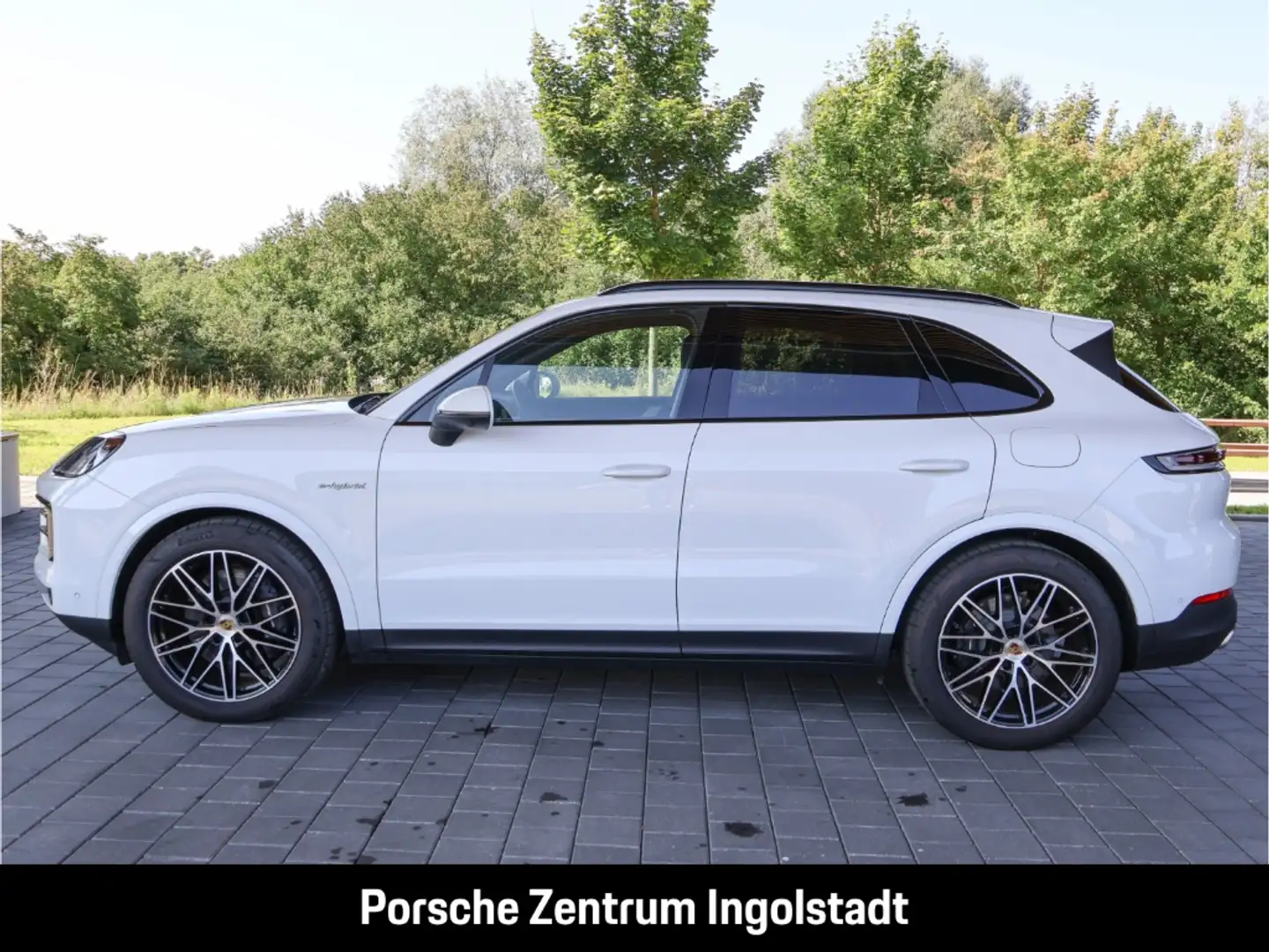 Porsche Cayenne E-Hybrid, Panorama, Luftfederung, Surround View, S Weiß - 2