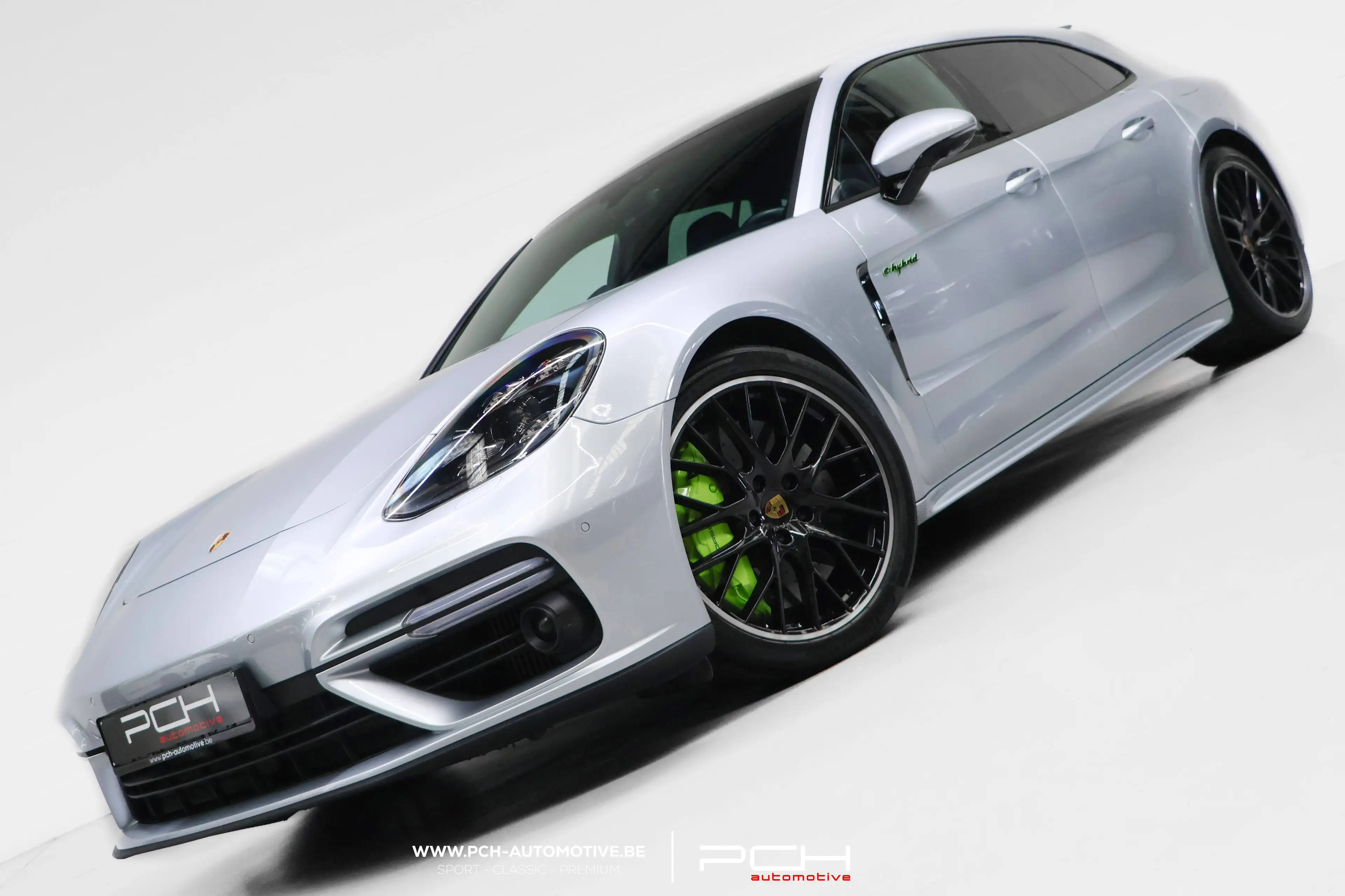 Porsche Panamera Turbo S Sport Turismo Hybrid 680cv - FULL FULL OPTIONS ! - NP : 225.000 €  !!! - VAT