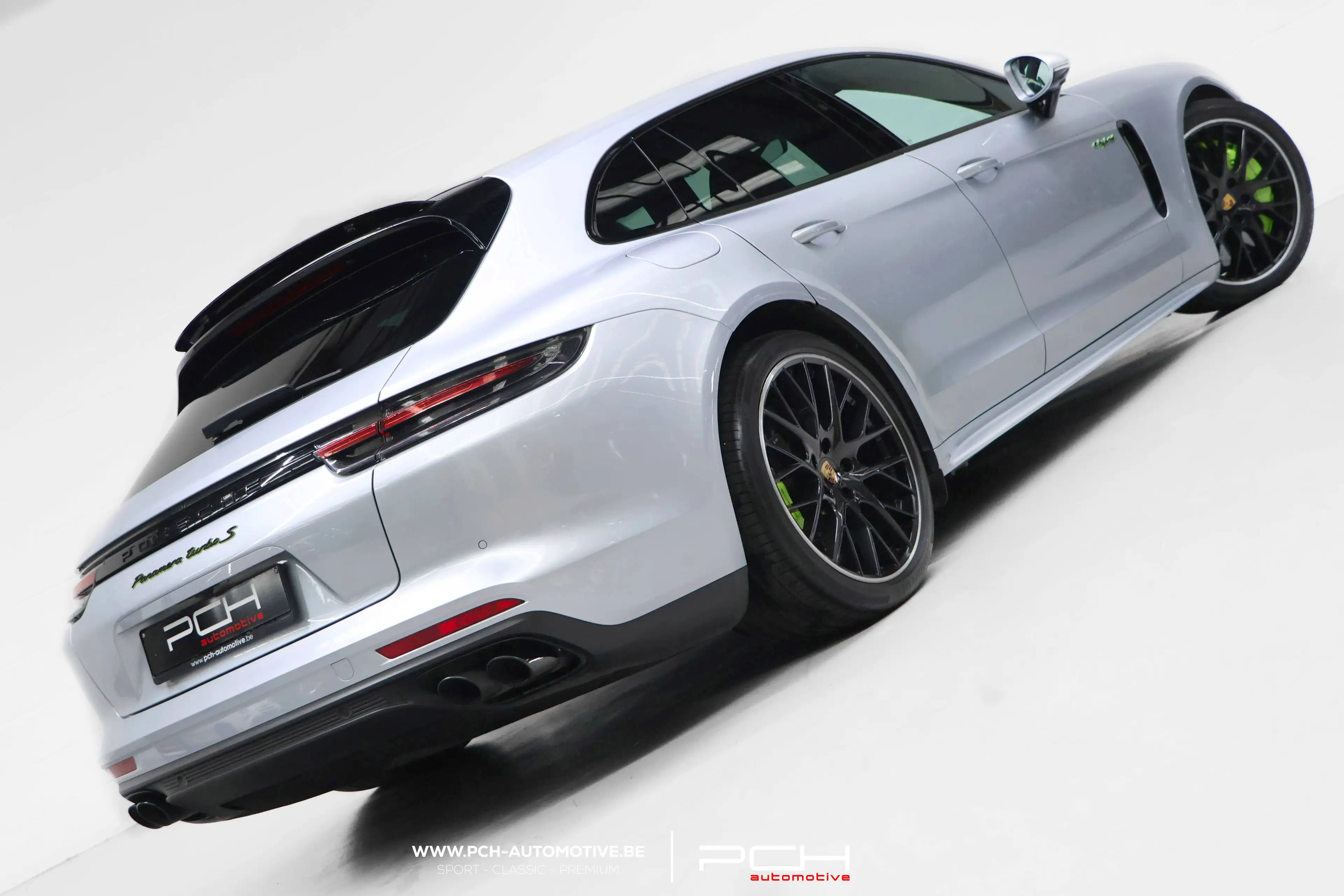 Porsche Panamera Turbo S Sport Turismo Hybrid 680cv - FULL FULL OPTIONS ! - NP : 225.000 €  !!! - VAT — photo 2