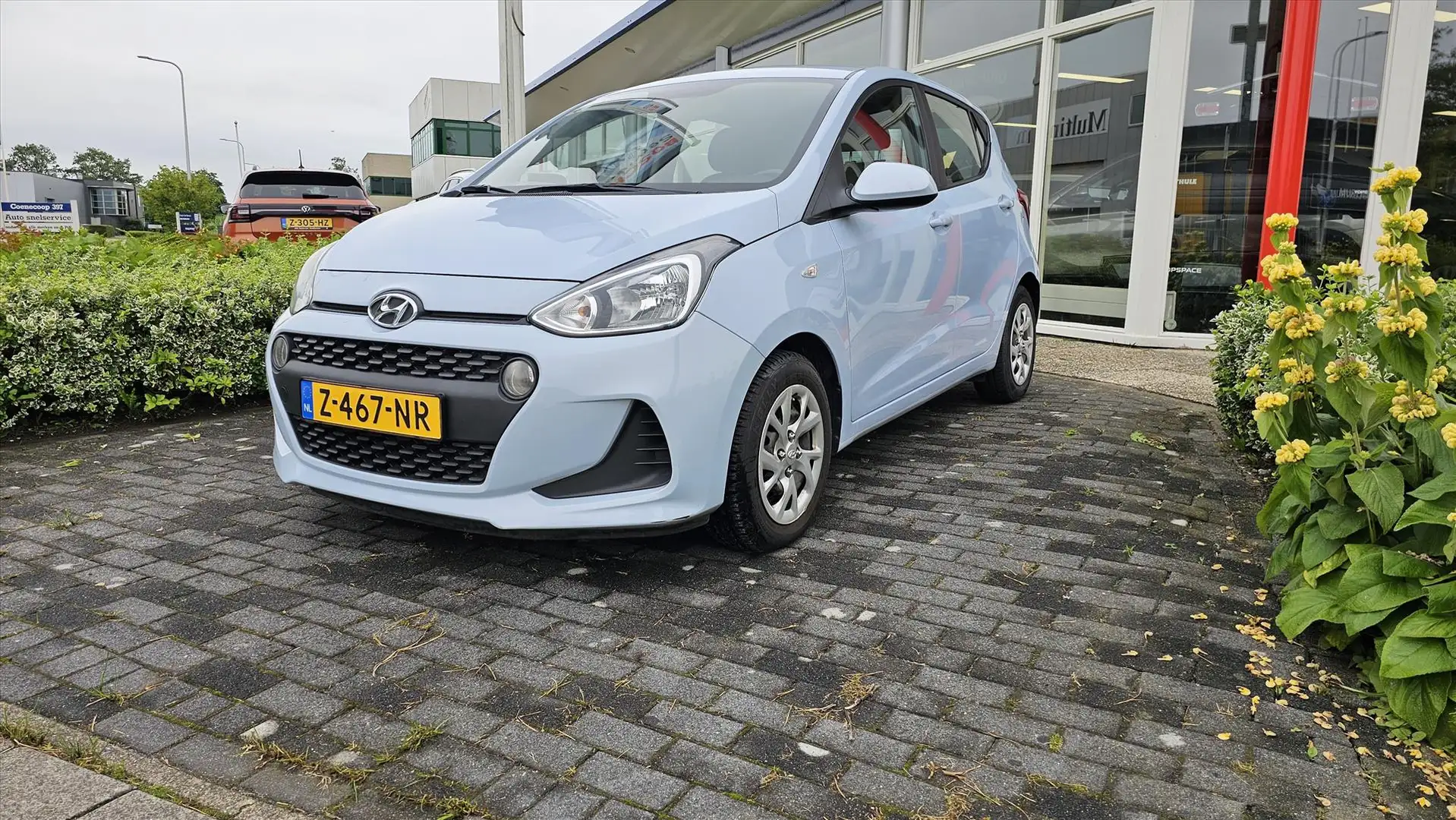Hyundai i10 1.0i 66pk Blauw - 1