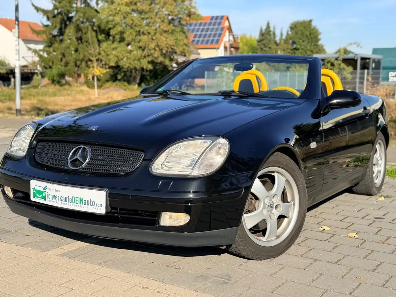 Mercedes-Benz SLK 230