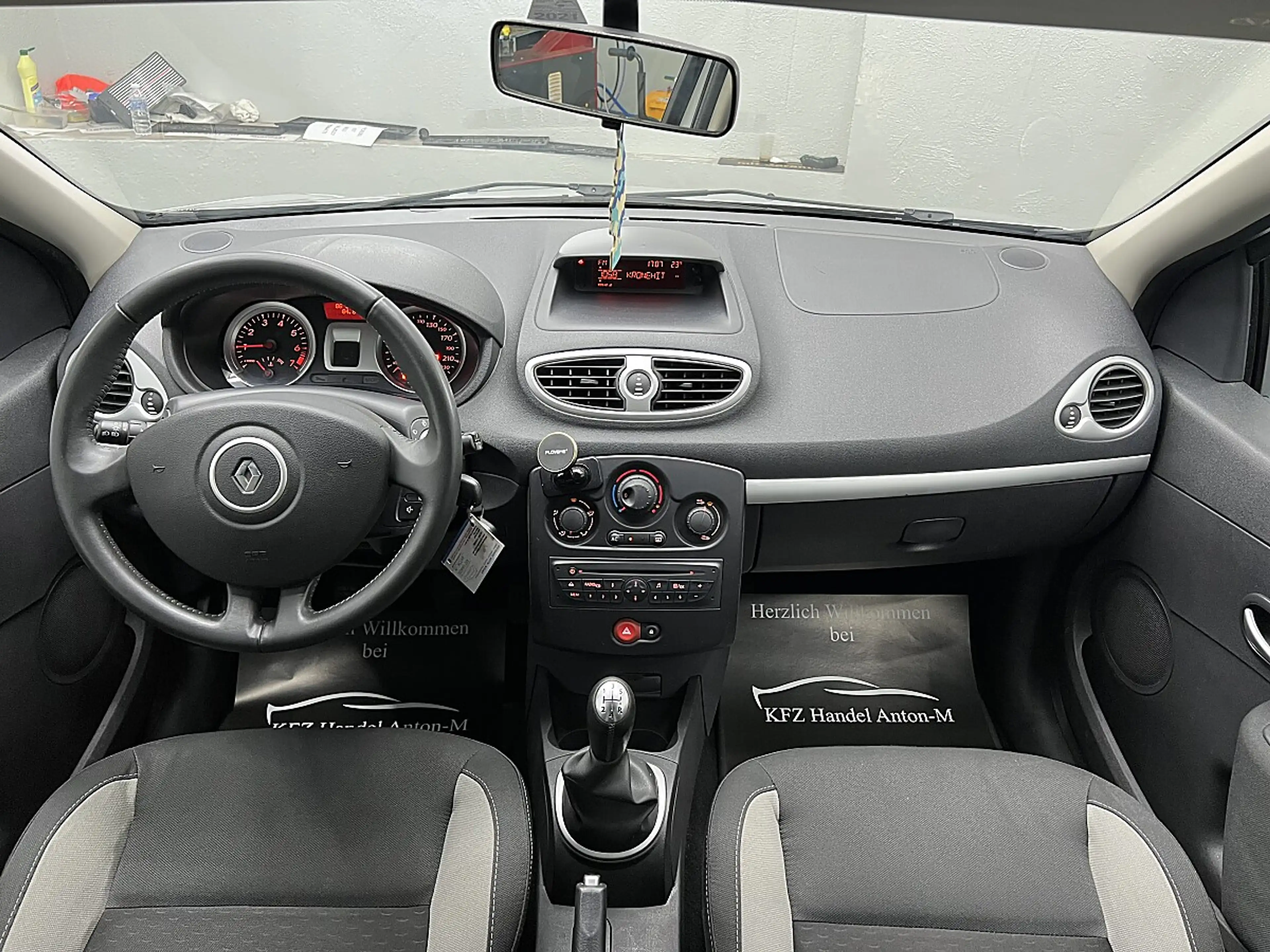 Renault Clio Grandtour Emotion 1,2 16V * SOFORT FINANZIERUNG... — photo 12