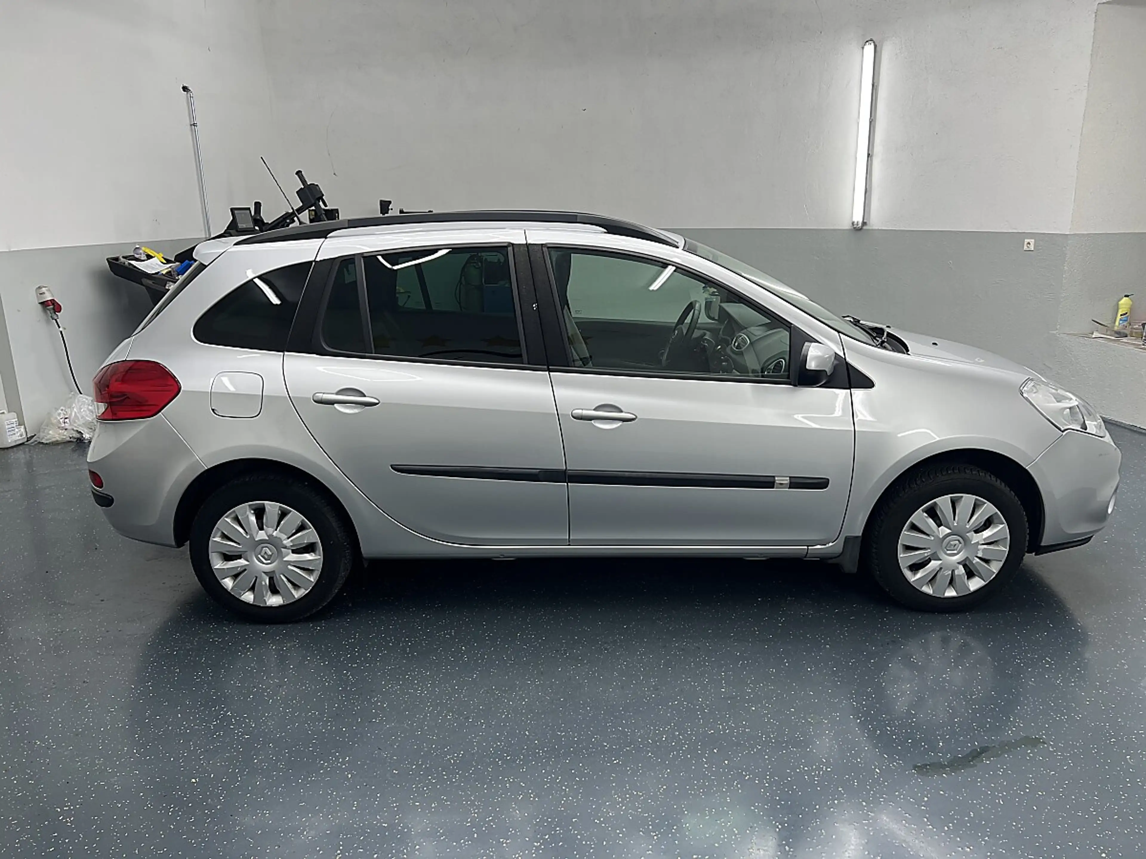 Renault Clio Grandtour Emotion 1,2 16V * SOFORT FINANZIERUNG... — photo 6