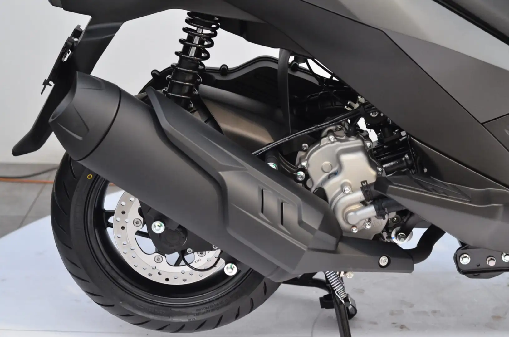 Voge SR3 300 - NUOVO PRONTA CONSEGNA Grigio - 2