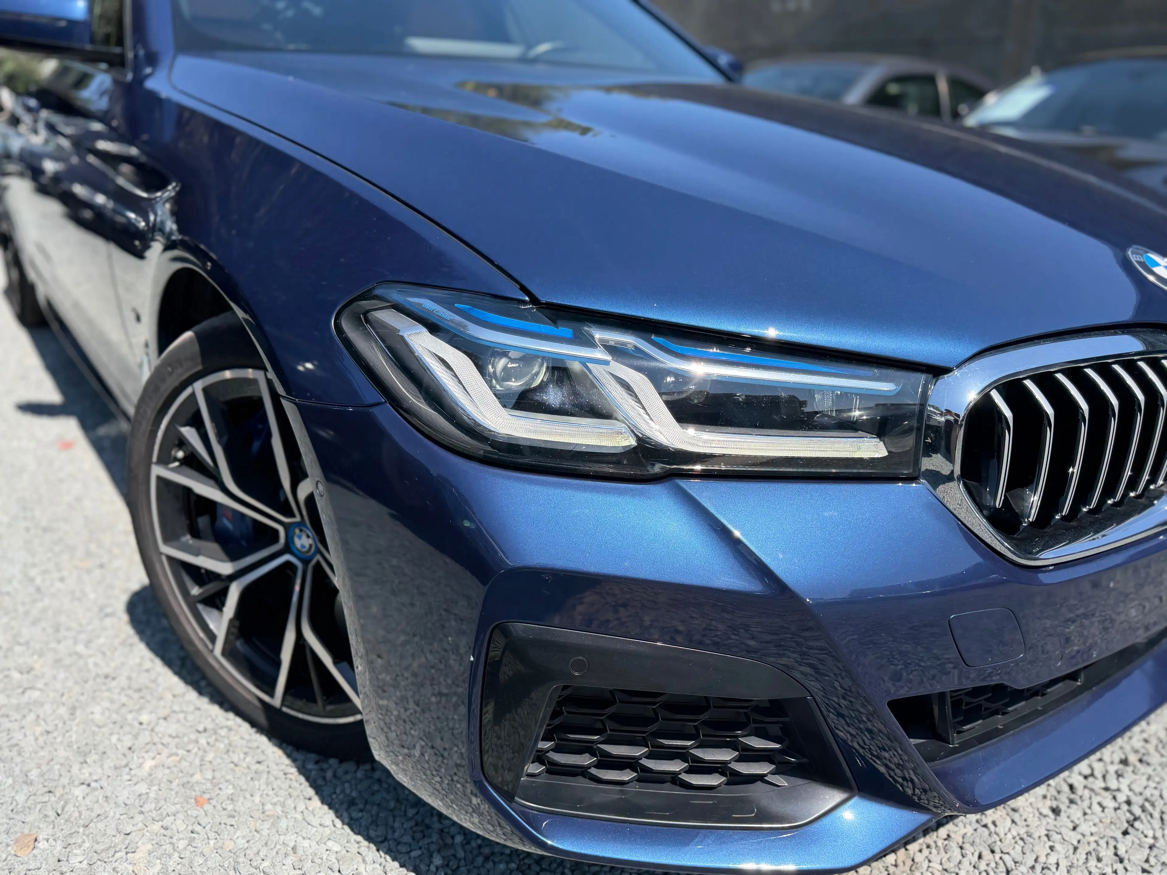 BMW 545 545eXAS PHEV — photo 3
