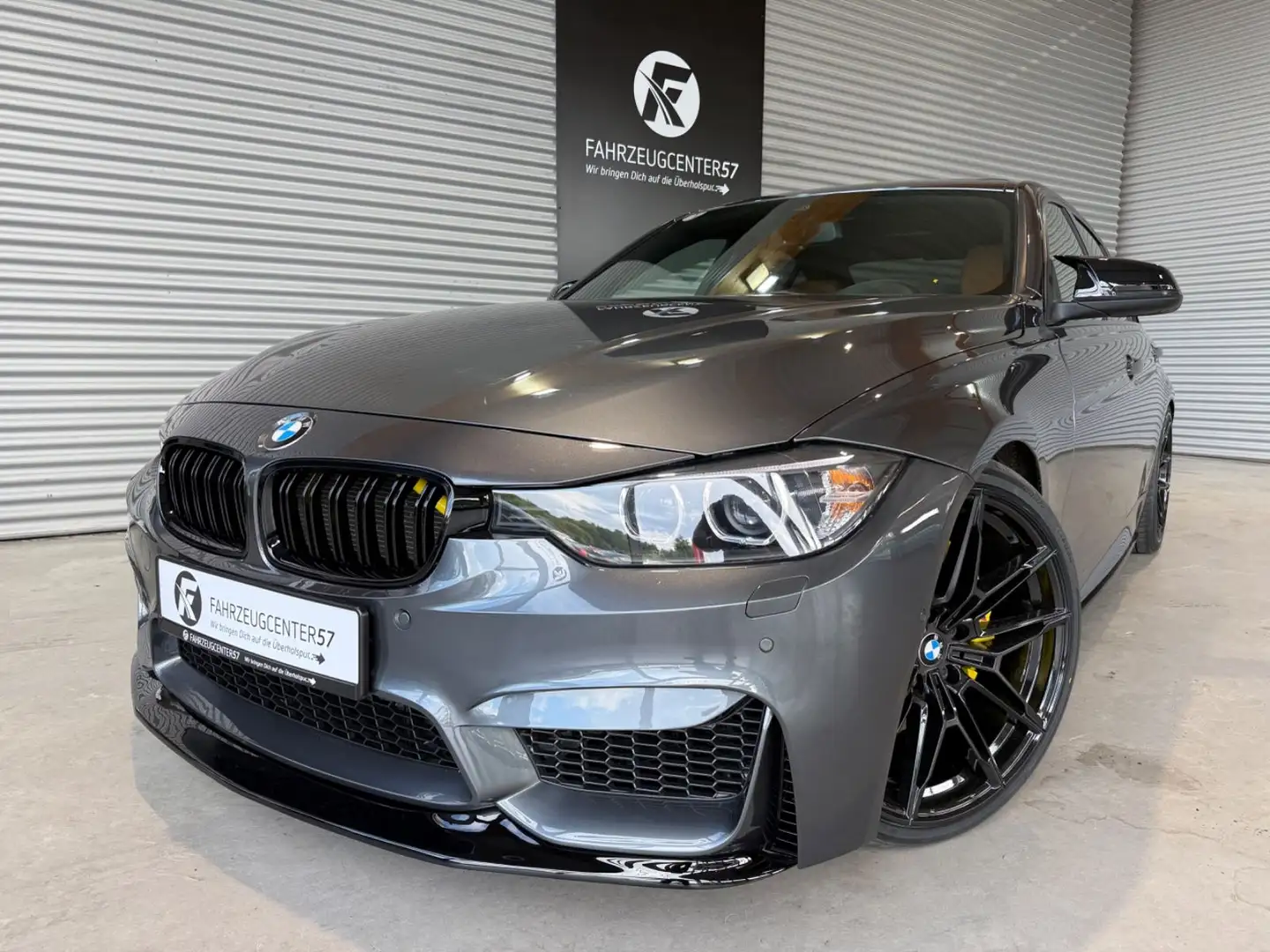BMW 335 i M3 OPTIK/360°/HIFI/OLED/HUD/PDC/RFK Grau - 1