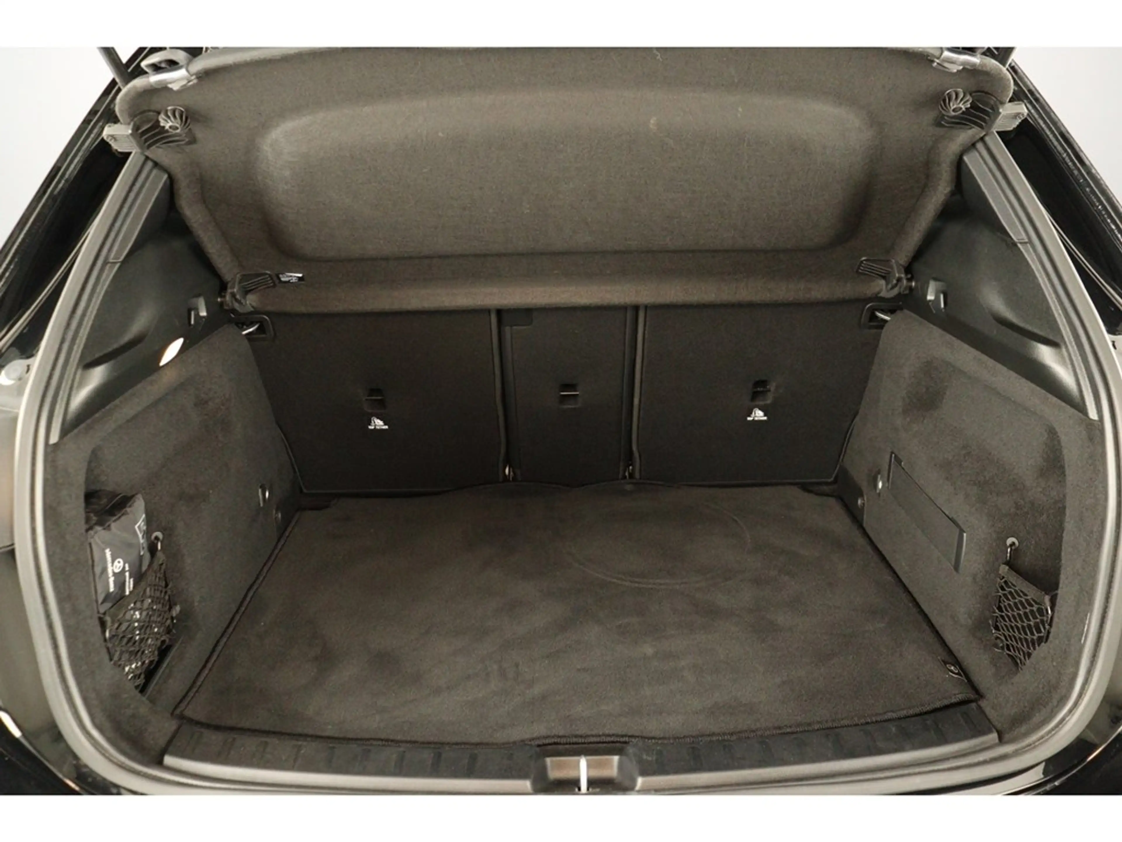 Mercedes-Benz GLA 250 e 218pk DCT Pack Business — photo 13
