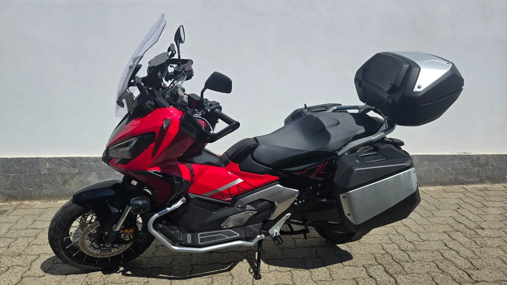 Honda X-ADV 750 SPECIAL ED. ABS BORSE Rouge - 1